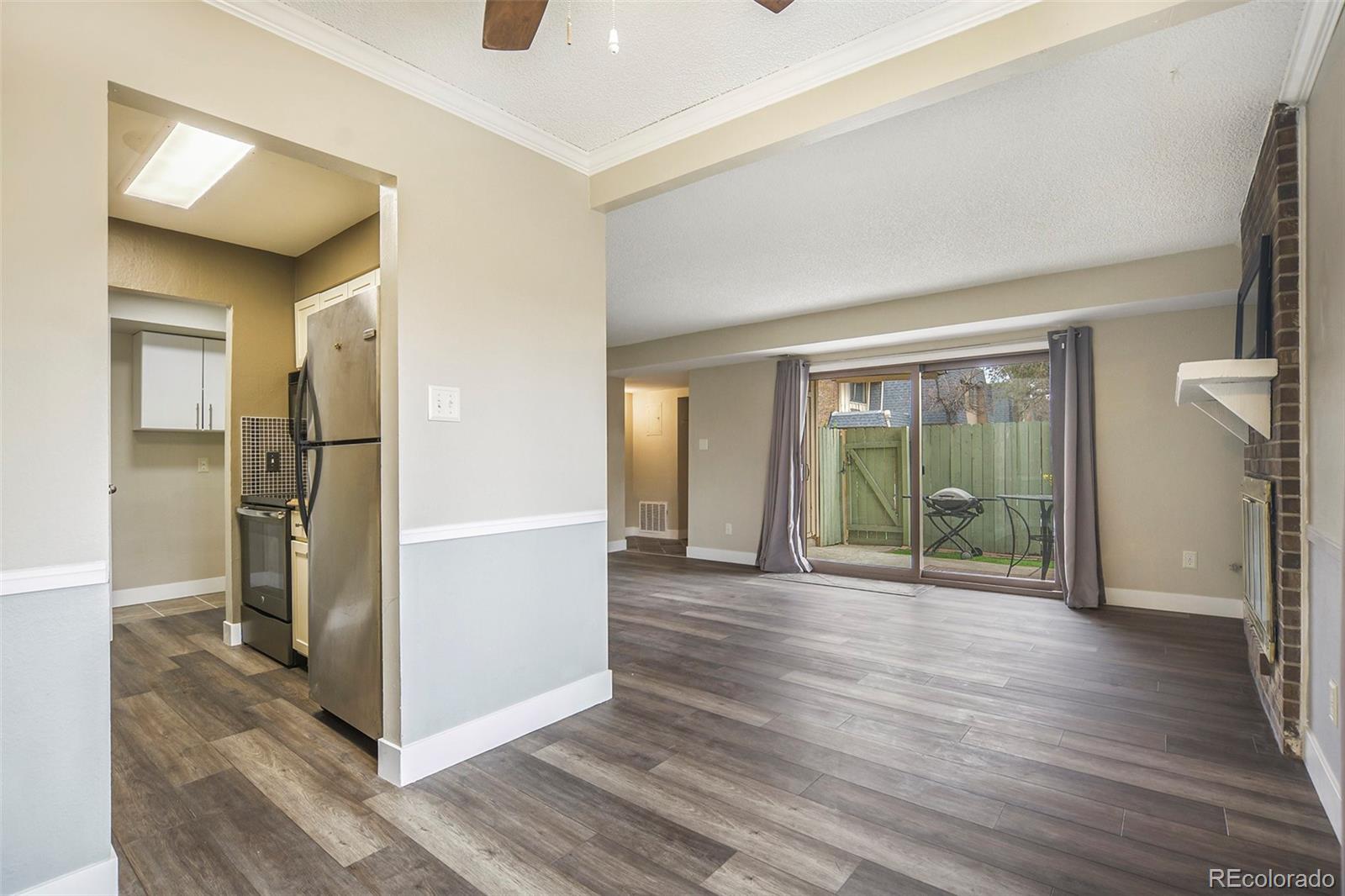 MLS Image #6 for 7995 e mississippi avenue,denver, Colorado