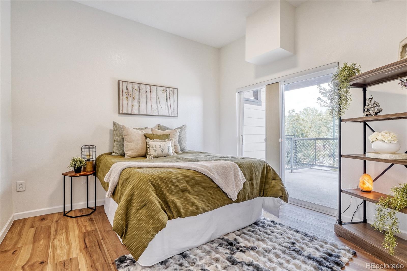 MLS Image #15 for 15475  andrews drive,denver, Colorado