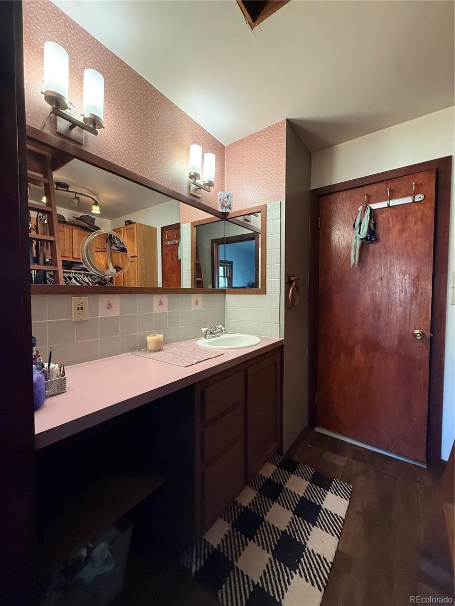 MLS Image #17 for 120  county road 544 ,gardner, Colorado