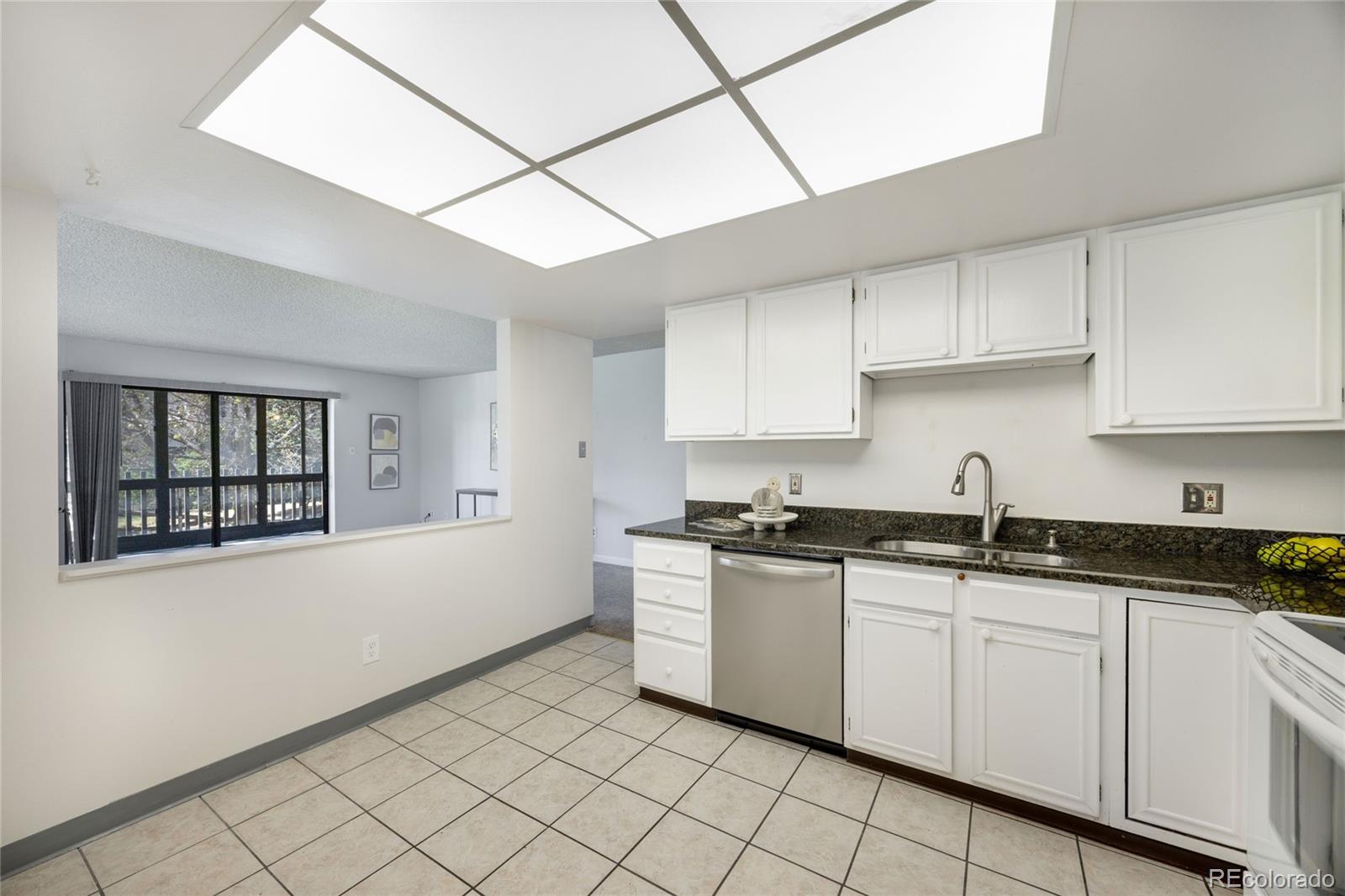 MLS Image #17 for 14050 e linvale place,aurora, Colorado