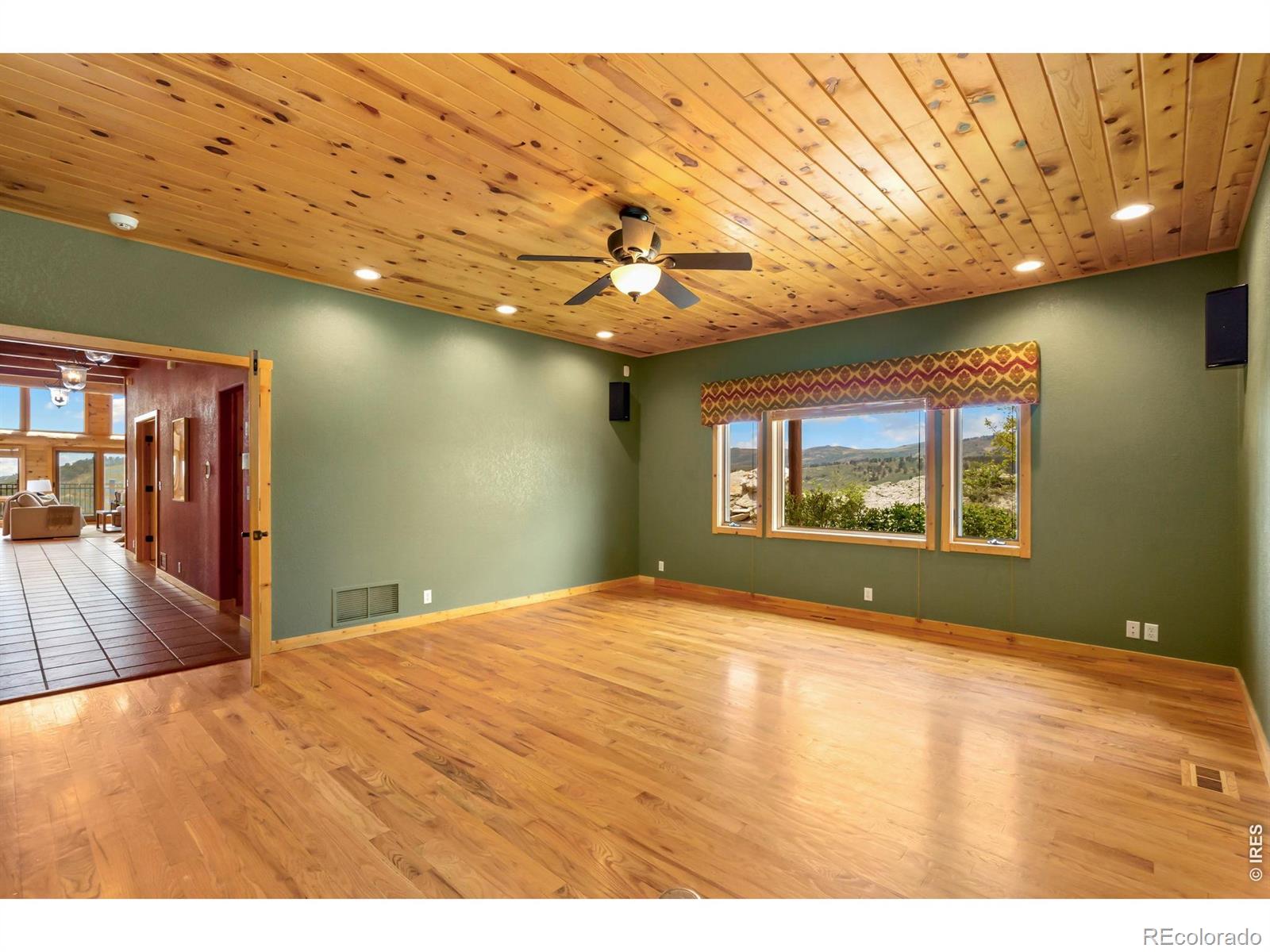 MLS Image #13 for 6355  bighorn crossing,fort collins, Colorado
