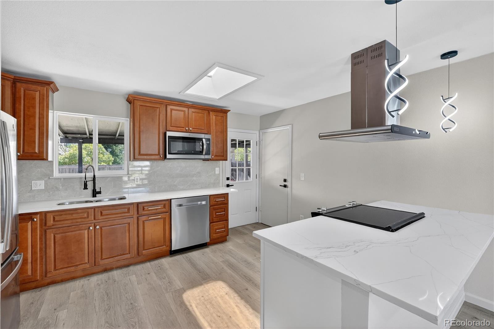 MLS Image #2 for 15340 e iowa place,aurora, Colorado