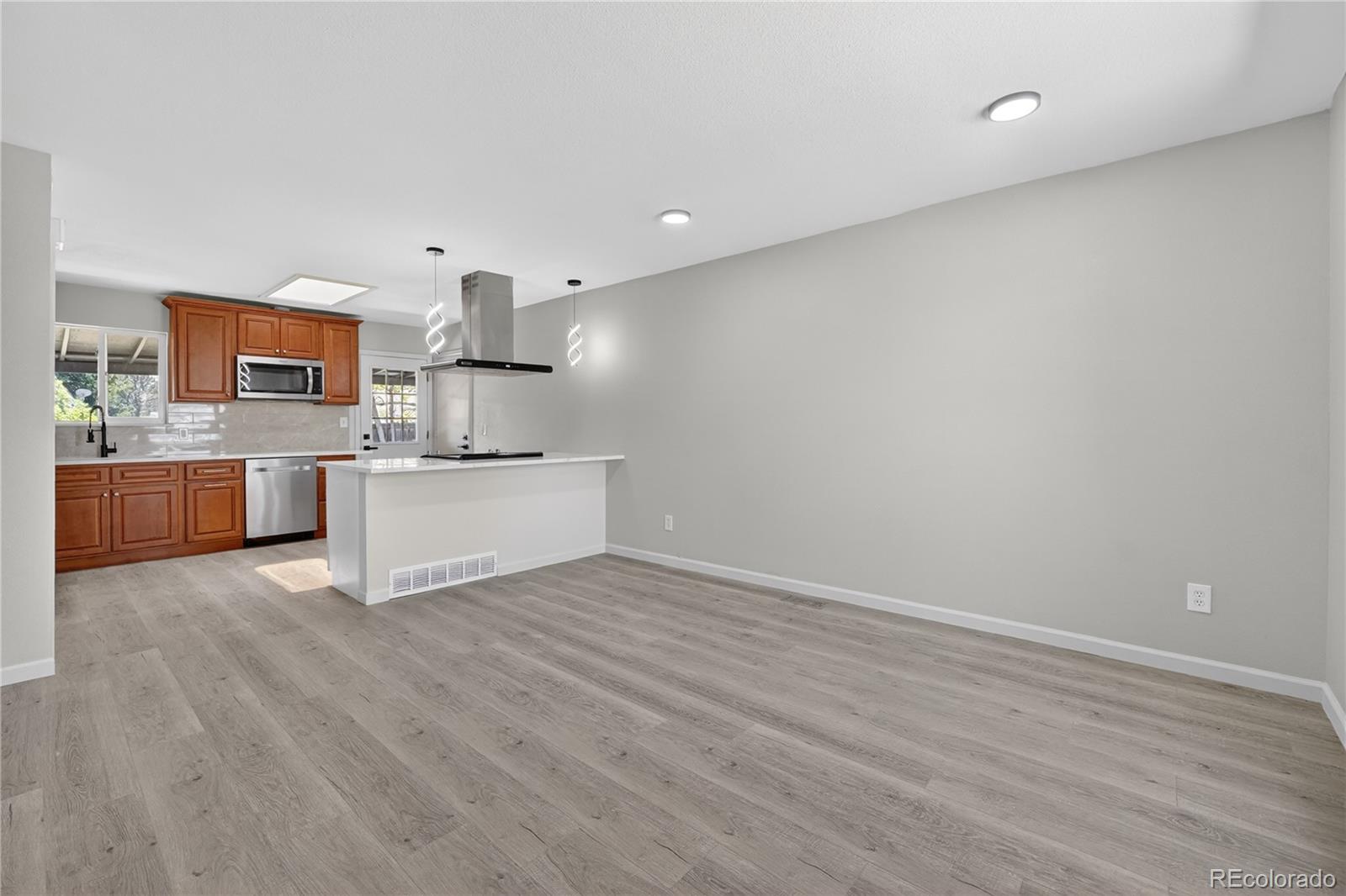 MLS Image #9 for 15340 e iowa place,aurora, Colorado
