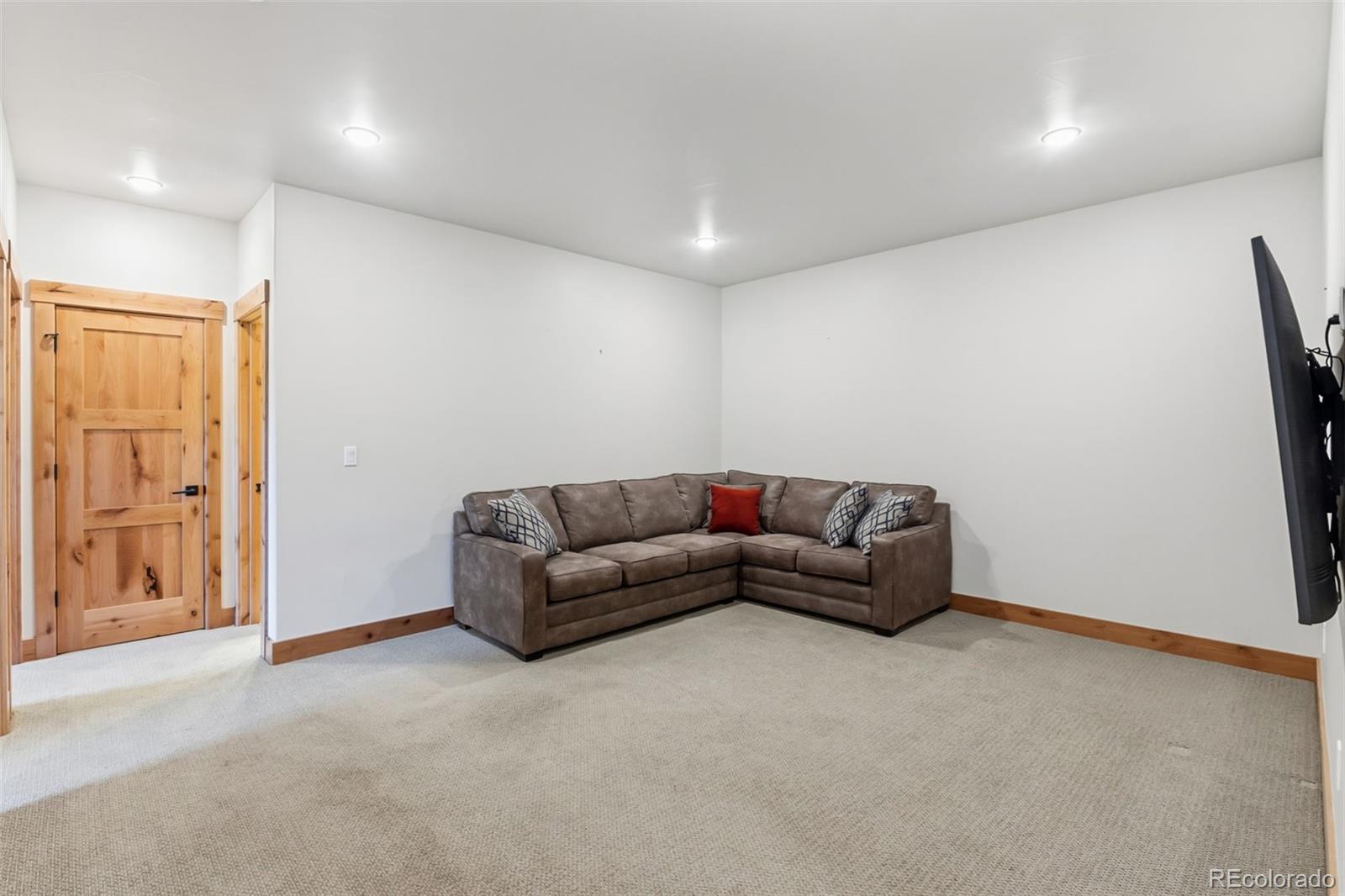MLS Image #32 for 1342  maryland creek road,silverthorne, Colorado