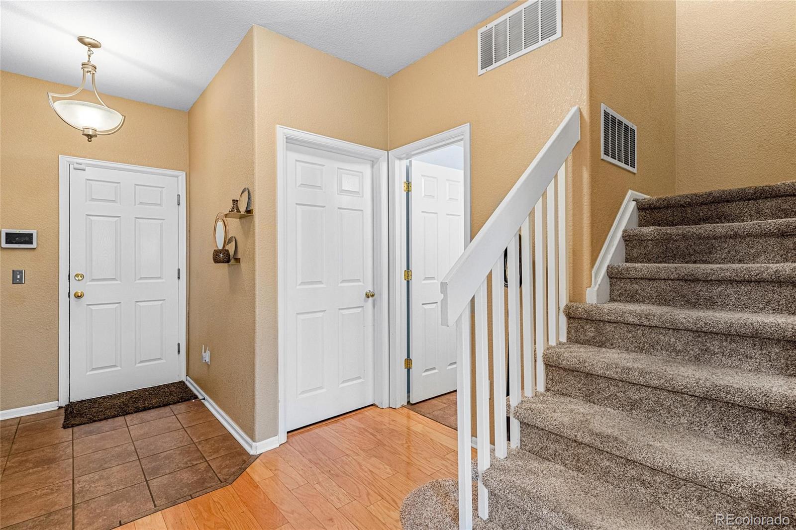 MLS Image #4 for 20405 e quincy drive,centennial, Colorado