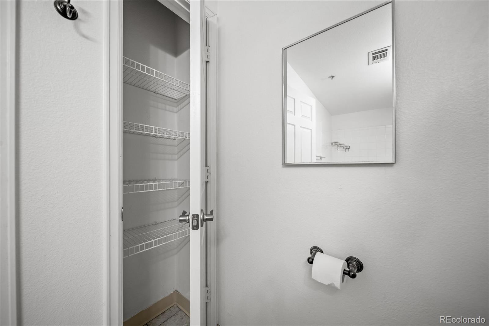 MLS Image #22 for 12820  ironstone way 104,parker, Colorado