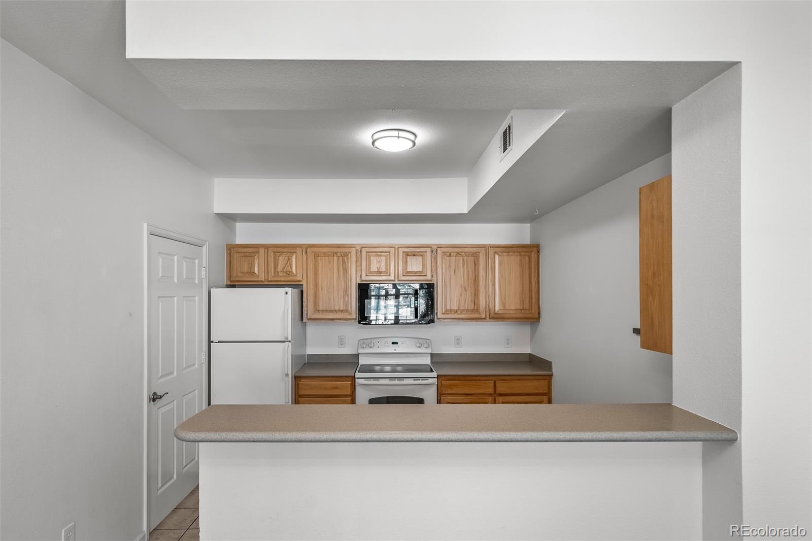 MLS Image #9 for 12820  ironstone way 104,parker, Colorado