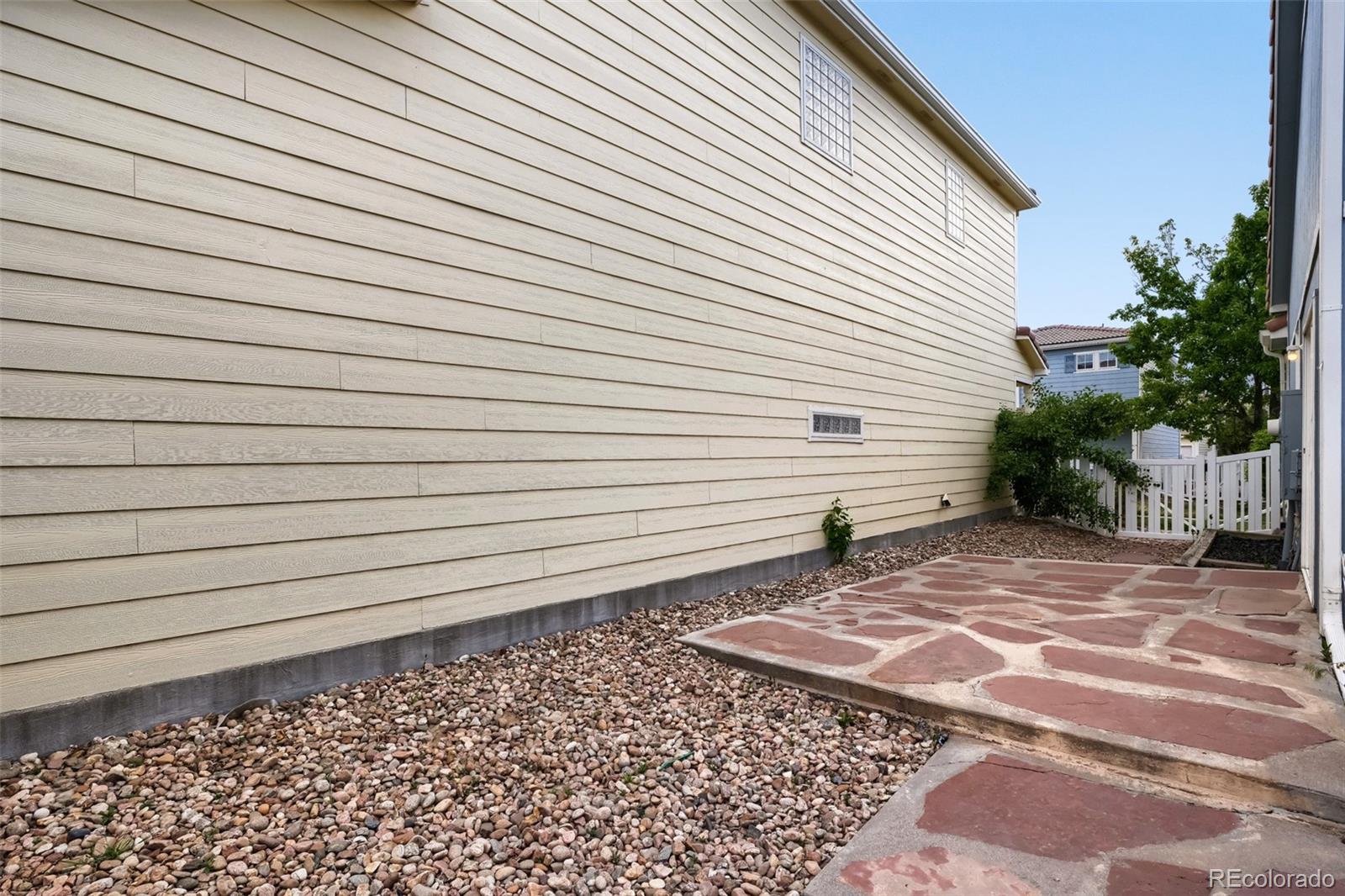 MLS Image #26 for 21434 e 47th avenue,denver, Colorado