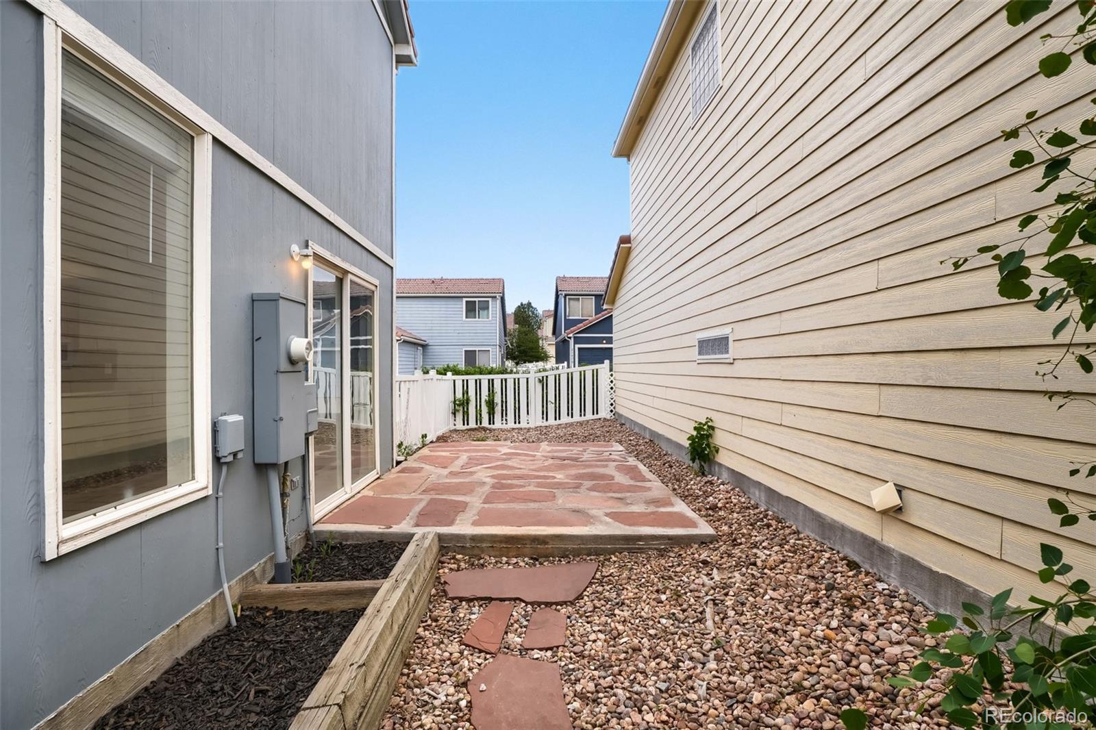 MLS Image #27 for 21434 e 47th avenue,denver, Colorado