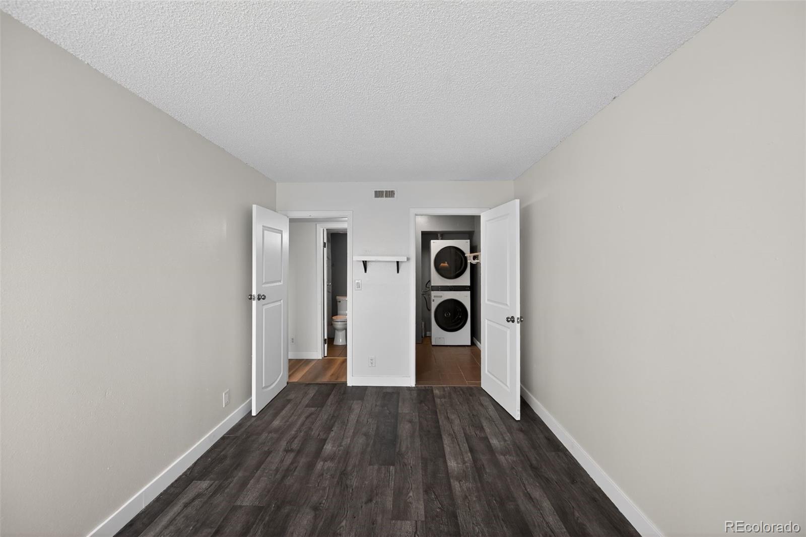 MLS Image #10 for 2929 w floyd avenue,denver, Colorado