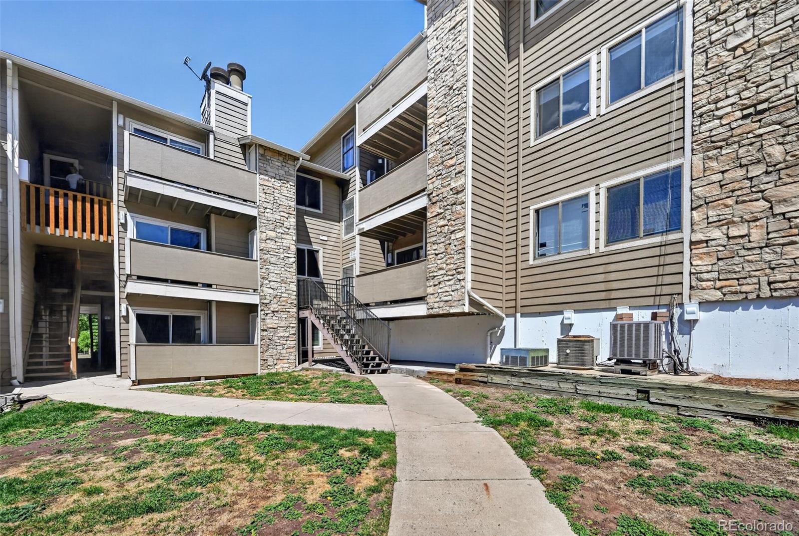 MLS Image #12 for 2929 w floyd avenue,denver, Colorado