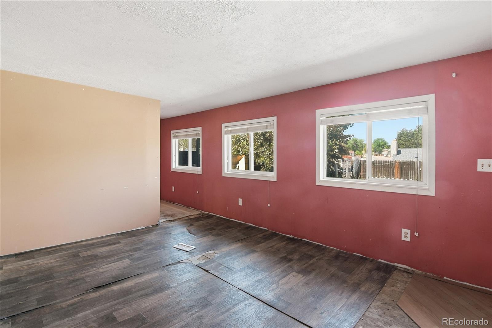MLS Image #11 for 3093 s olathe way,aurora, Colorado
