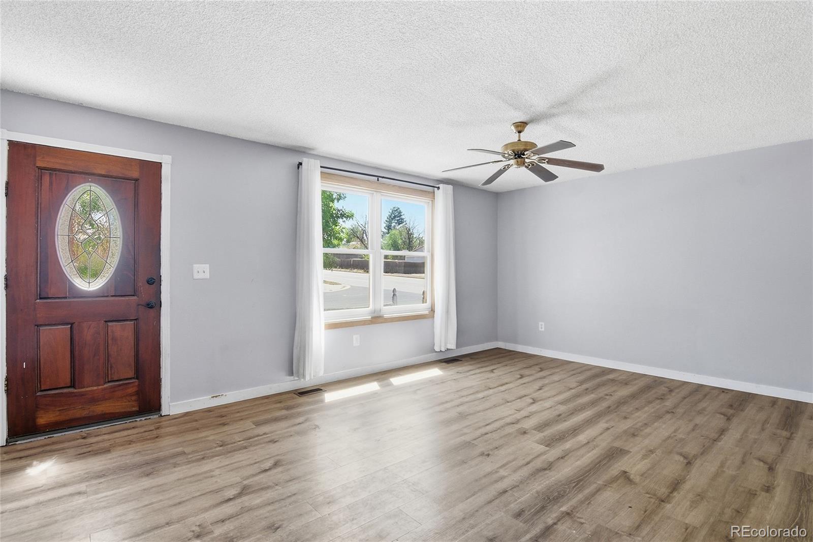 MLS Image #5 for 3093 s olathe way,aurora, Colorado