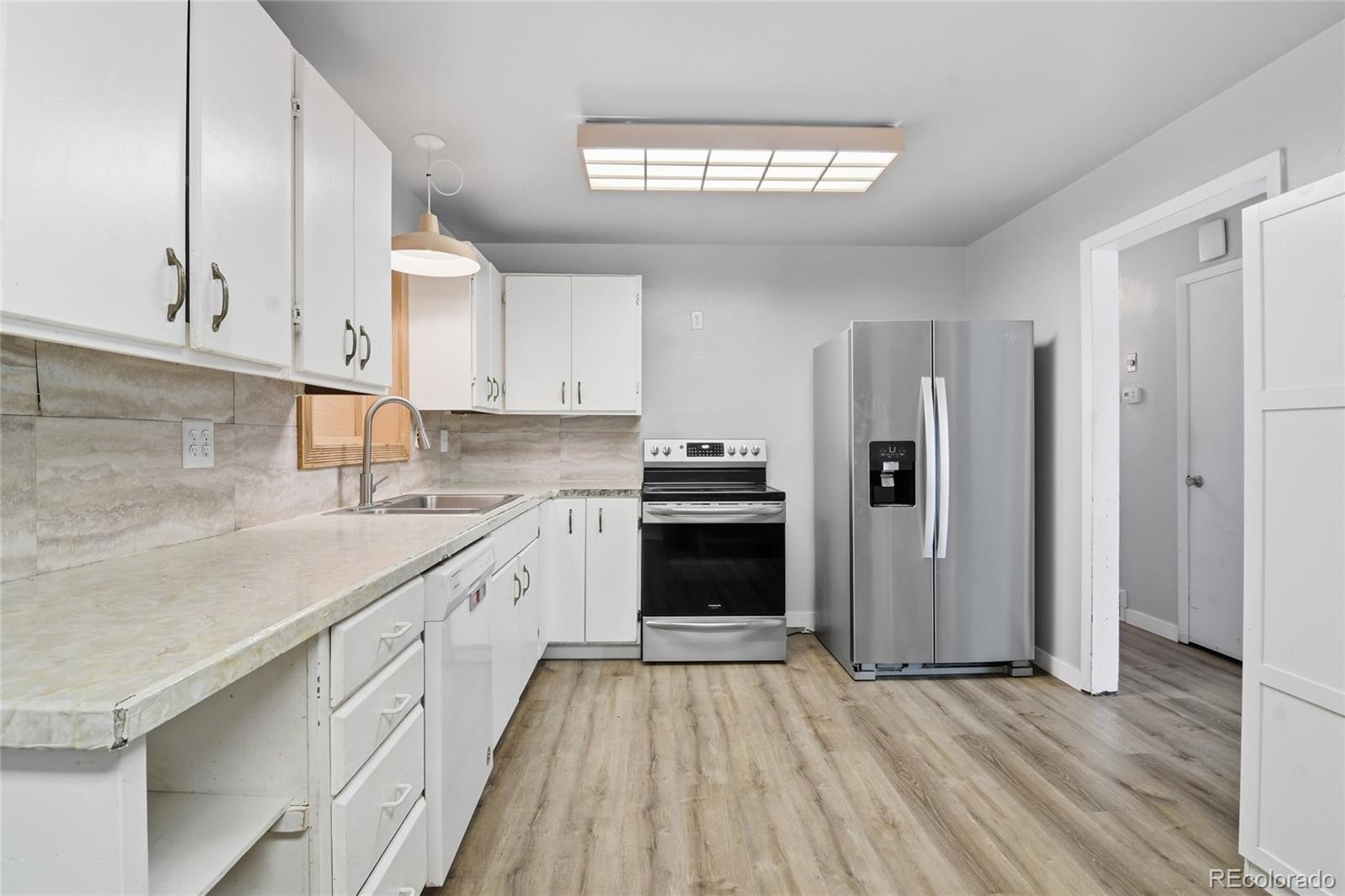 MLS Image #7 for 3093 s olathe way,aurora, Colorado