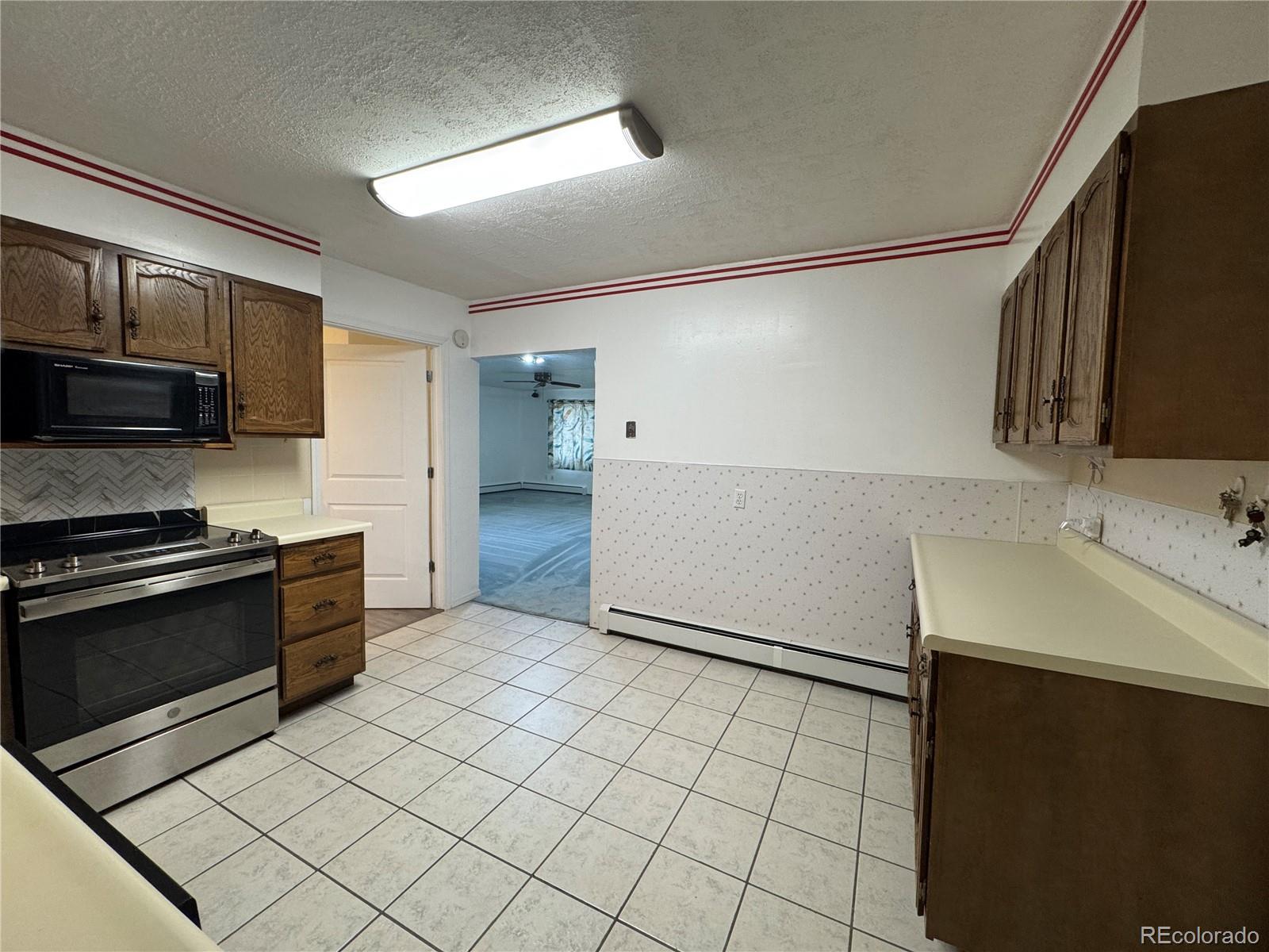 MLS Image #4 for 10 n stewart street,keenesburg, Colorado