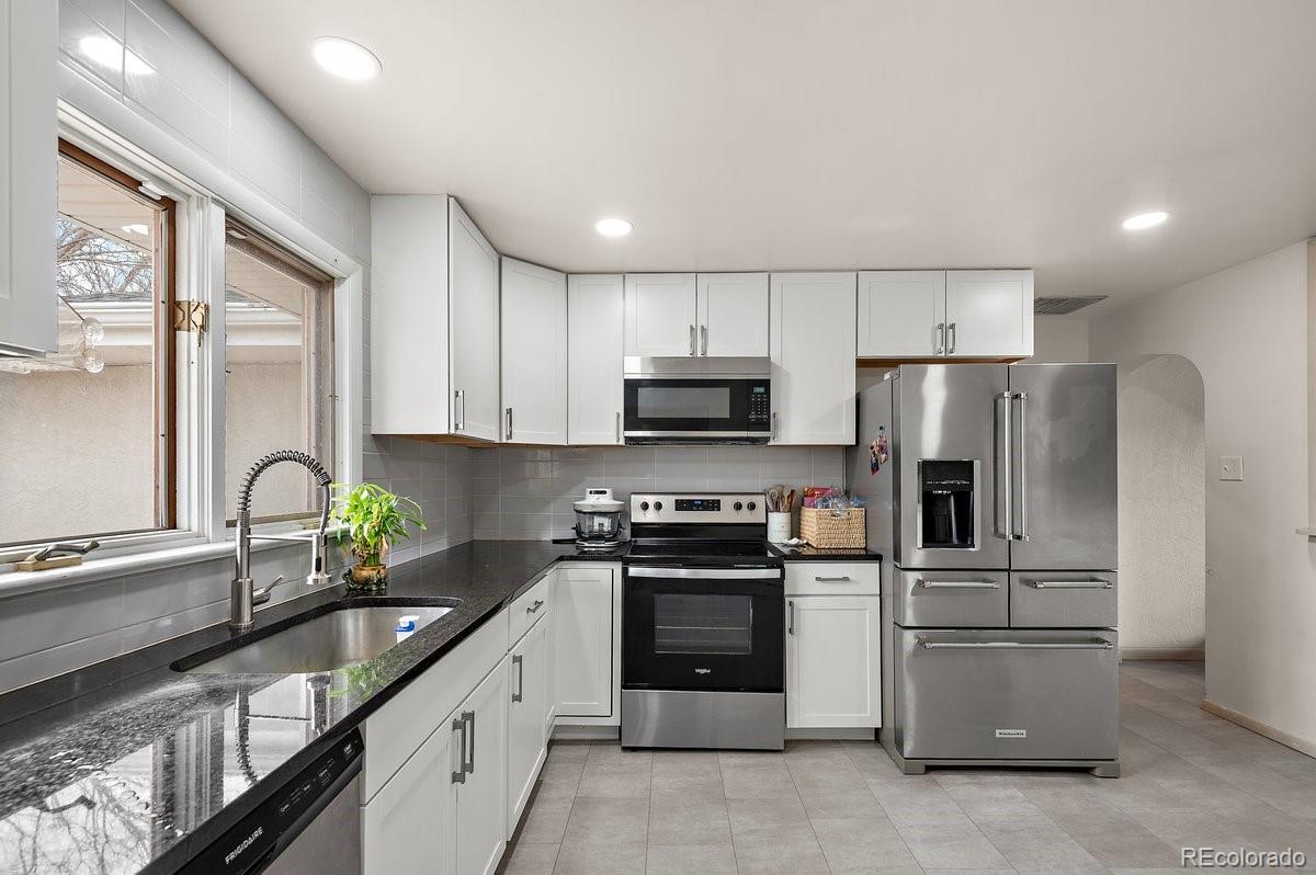 MLS Image #8 for 151  cornell circle,pueblo, Colorado