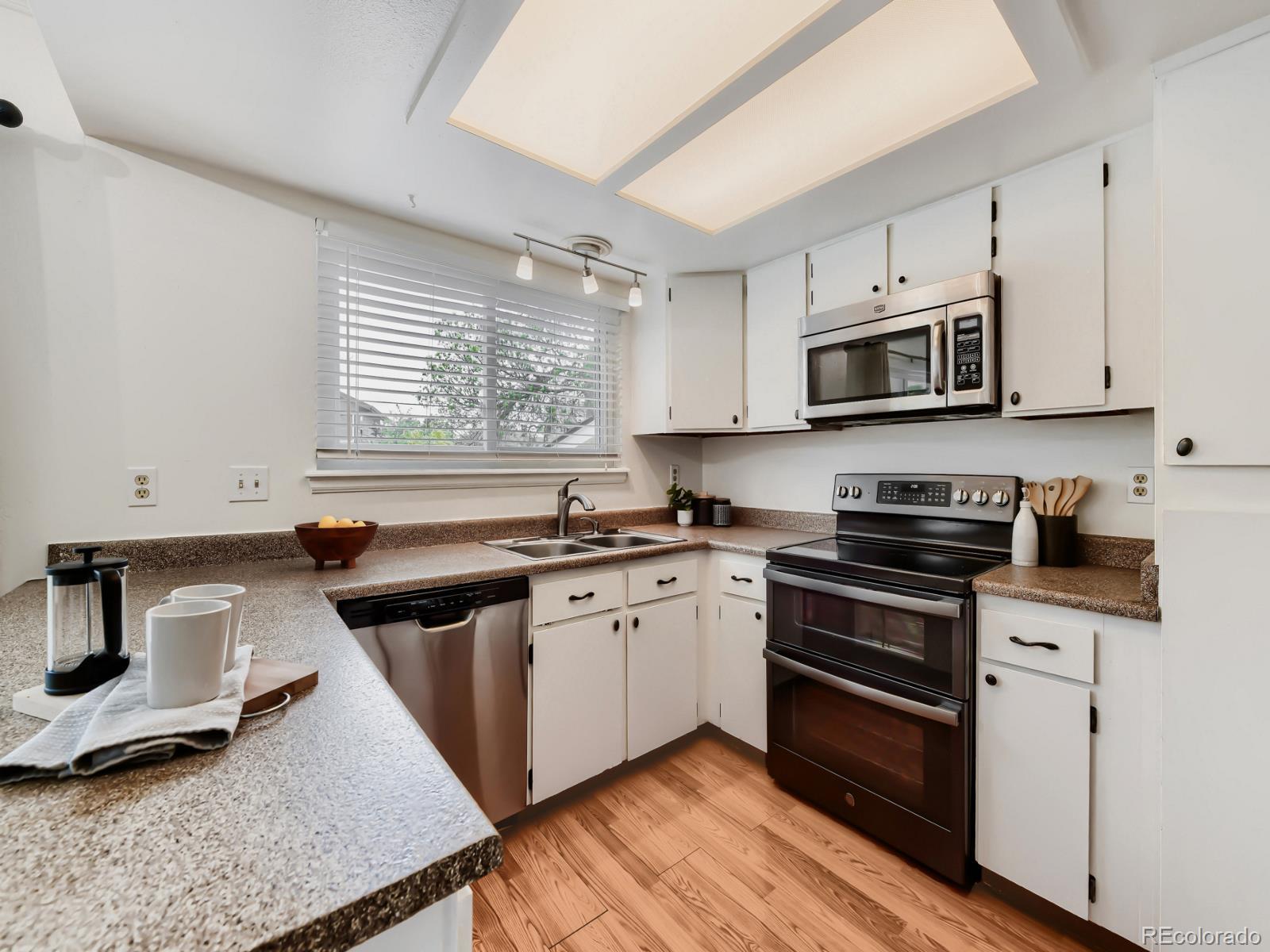 MLS Image #9 for 530  snowy owl place,highlands ranch, Colorado