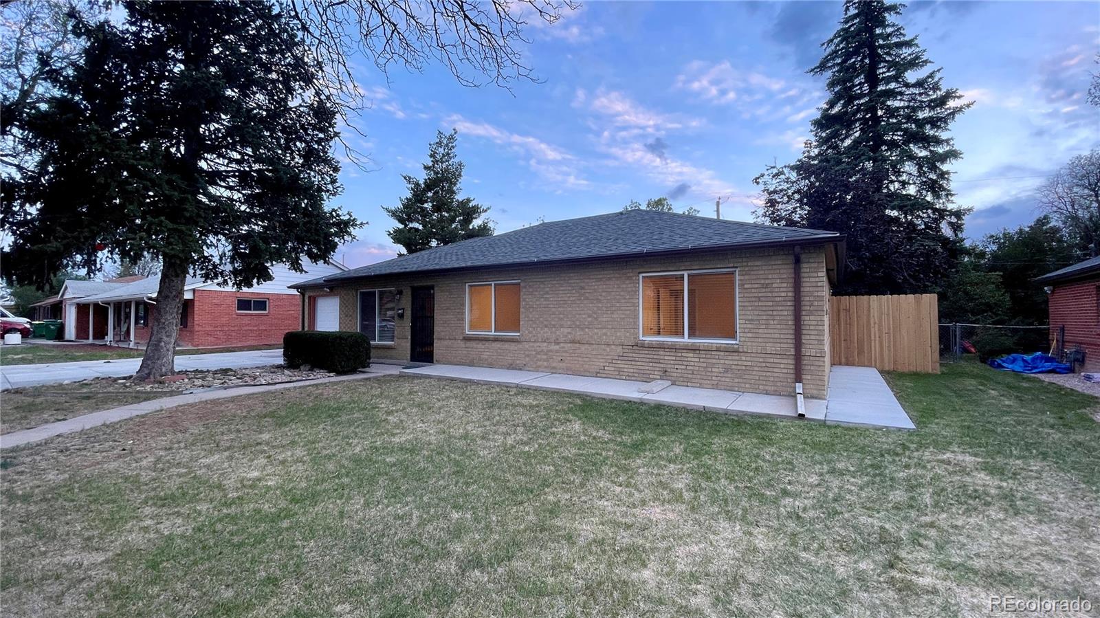 MLS Image #3 for 903  quentin street,aurora, Colorado