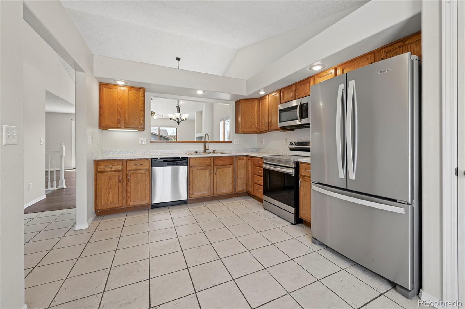 MLS Image #4 for 7815  manston drive,colorado springs, Colorado