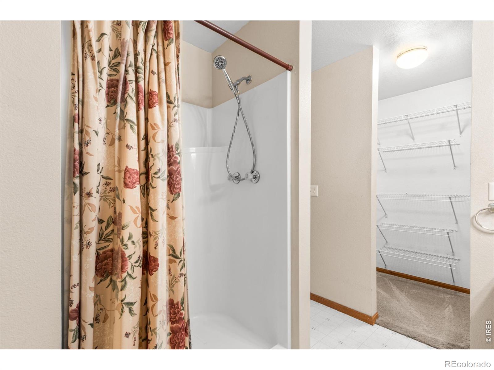 MLS Image #17 for 207 n 44th avenue,greeley, Colorado