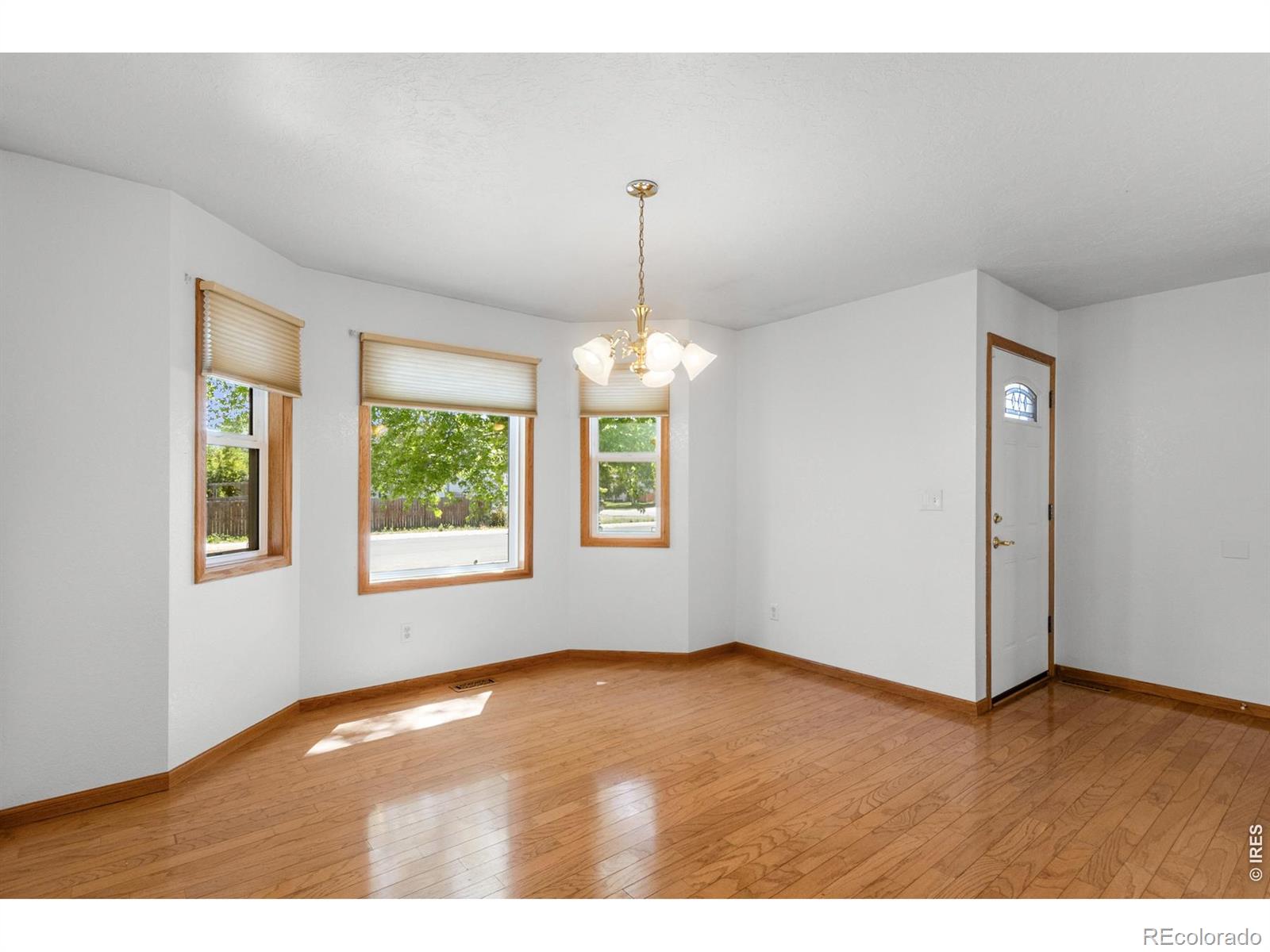 MLS Image #9 for 207 n 44th avenue,greeley, Colorado