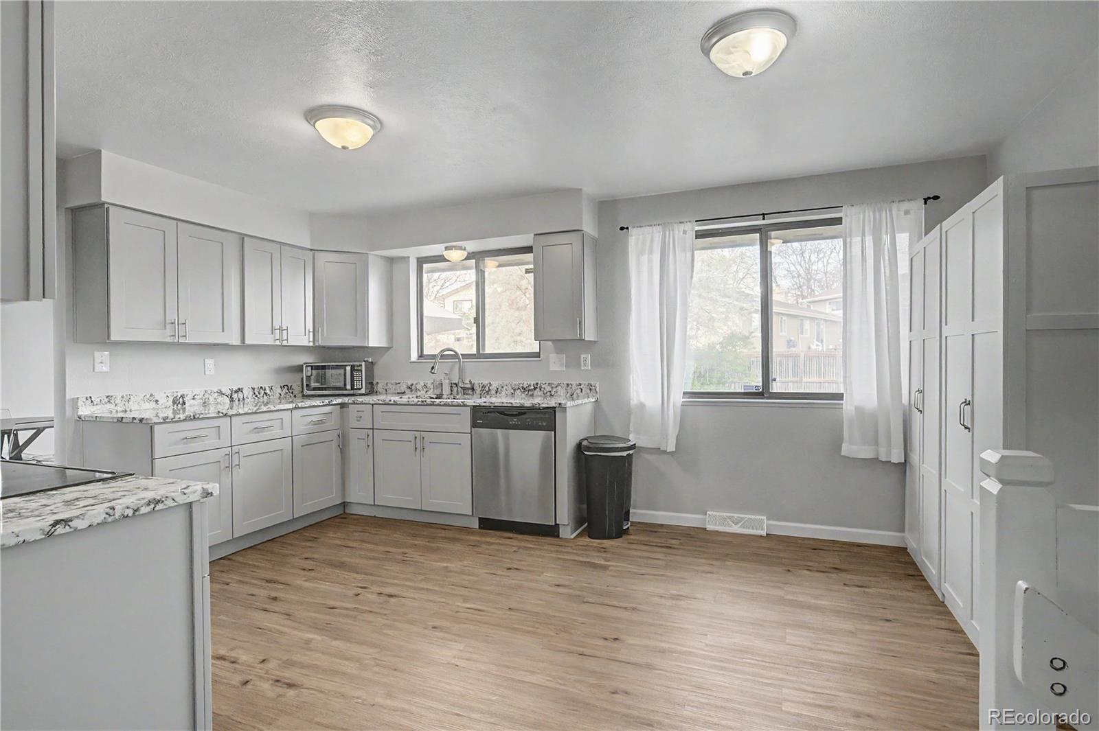 MLS Image #4 for 14955 e arizona place,aurora, Colorado