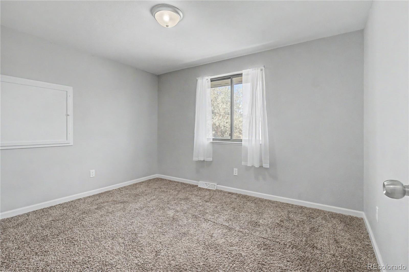 MLS Image #7 for 14955 e arizona place,aurora, Colorado