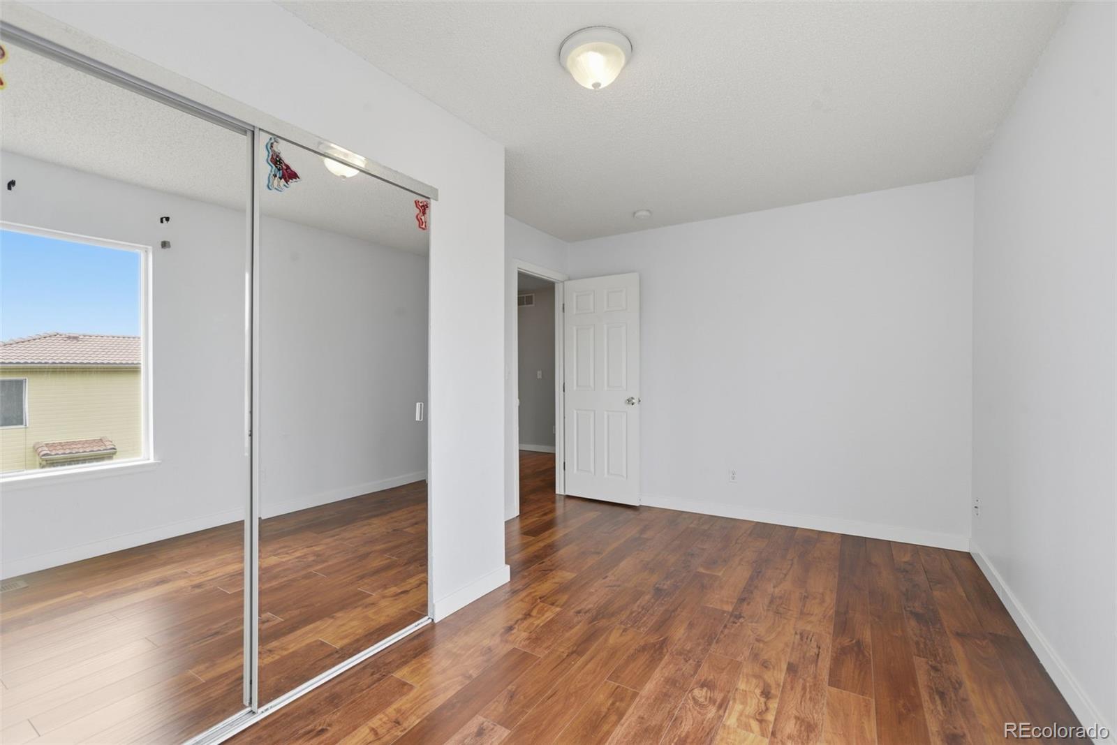 MLS Image #11 for 21430 e 42nd avenue,denver, Colorado