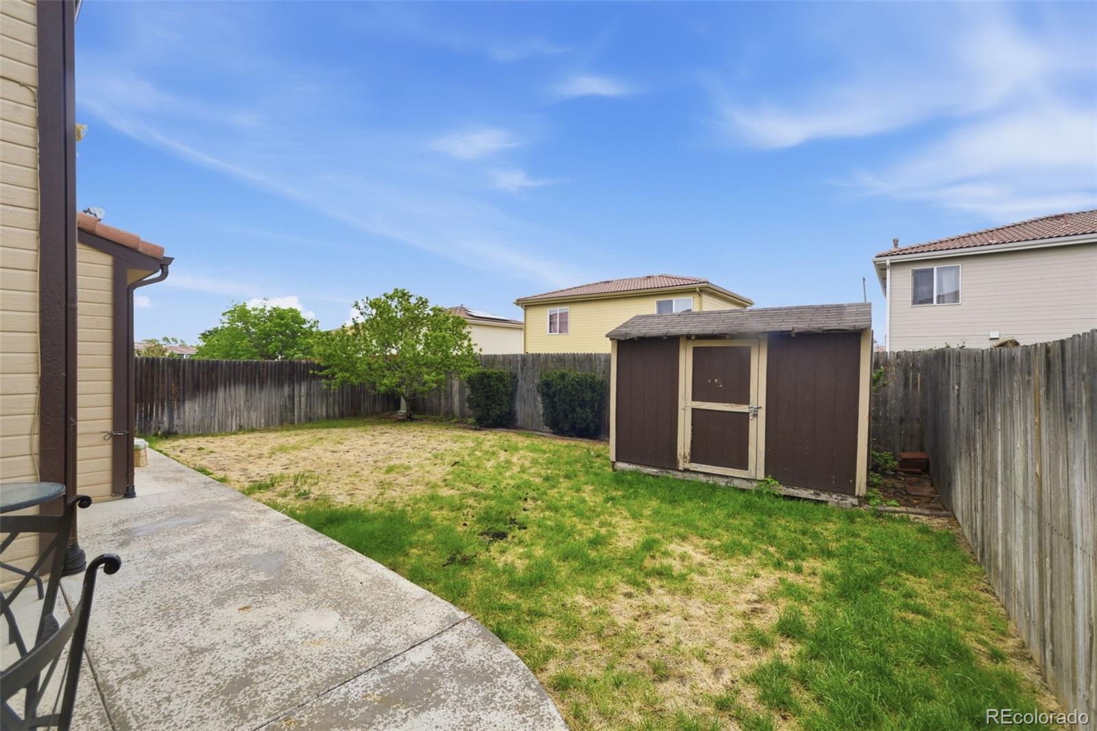 MLS Image #14 for 21430 e 42nd avenue,denver, Colorado