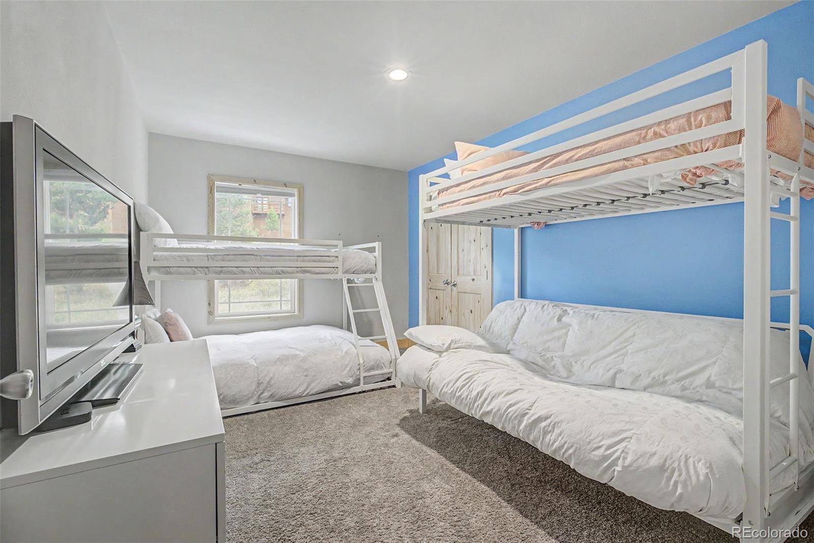 MLS Image #32 for 635  wapiti drive,fraser, Colorado