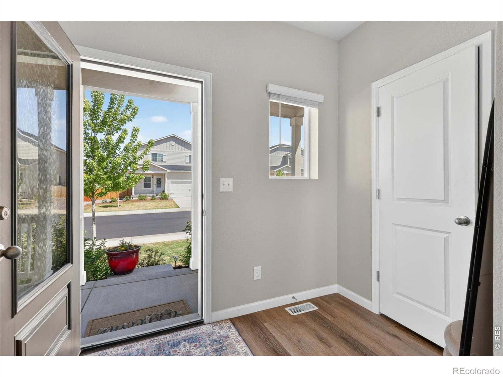 MLS Image #6 for 7219  big thompson court,frederick, Colorado