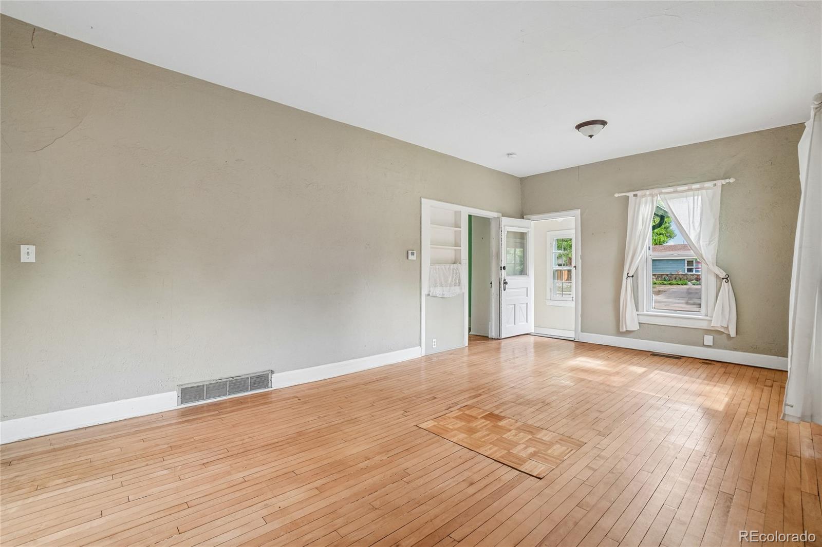 MLS Image #5 for 2417 w mulberry street,fort collins, Colorado