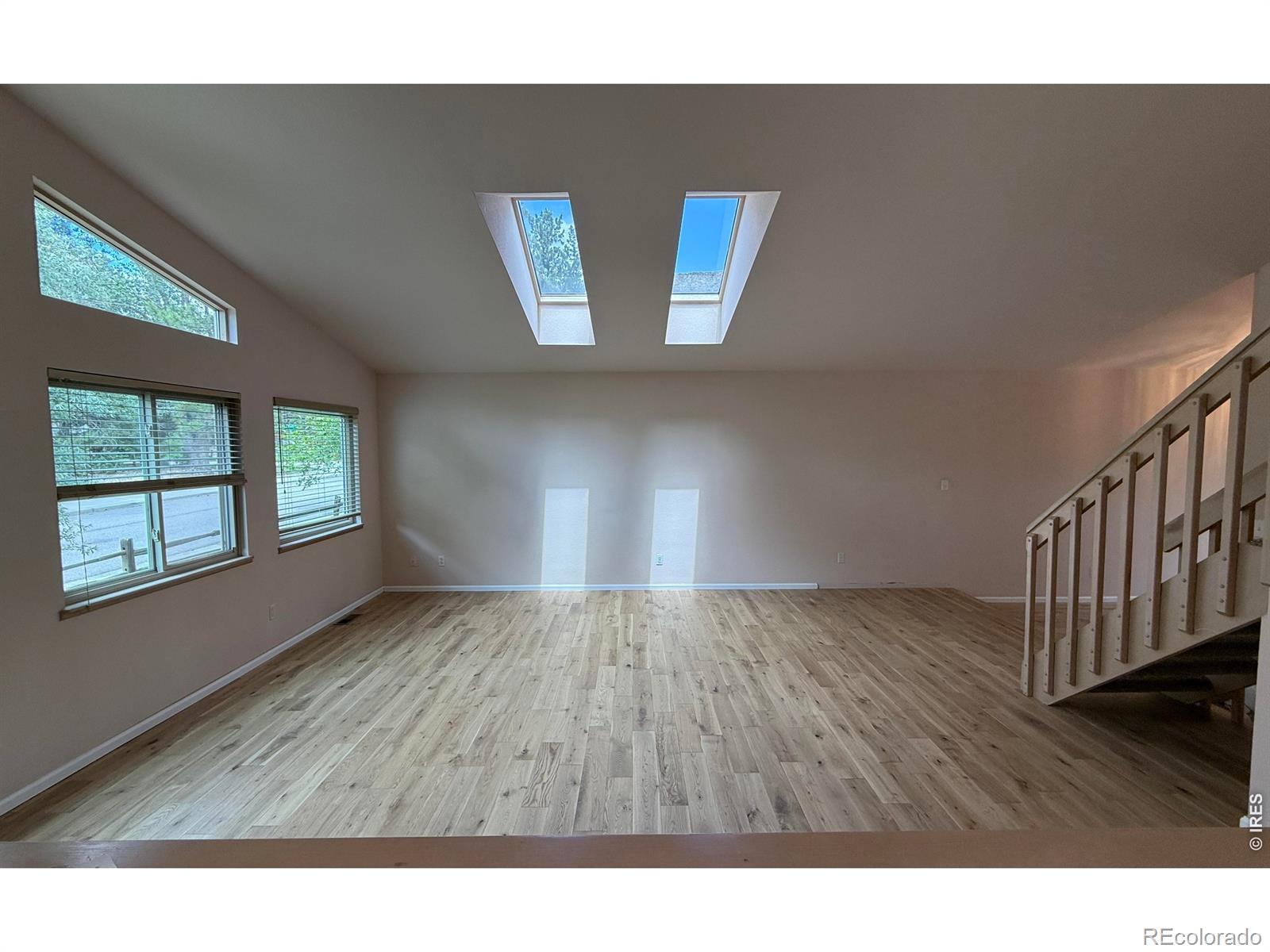 MLS Image #10 for 508  creekside court,golden, Colorado