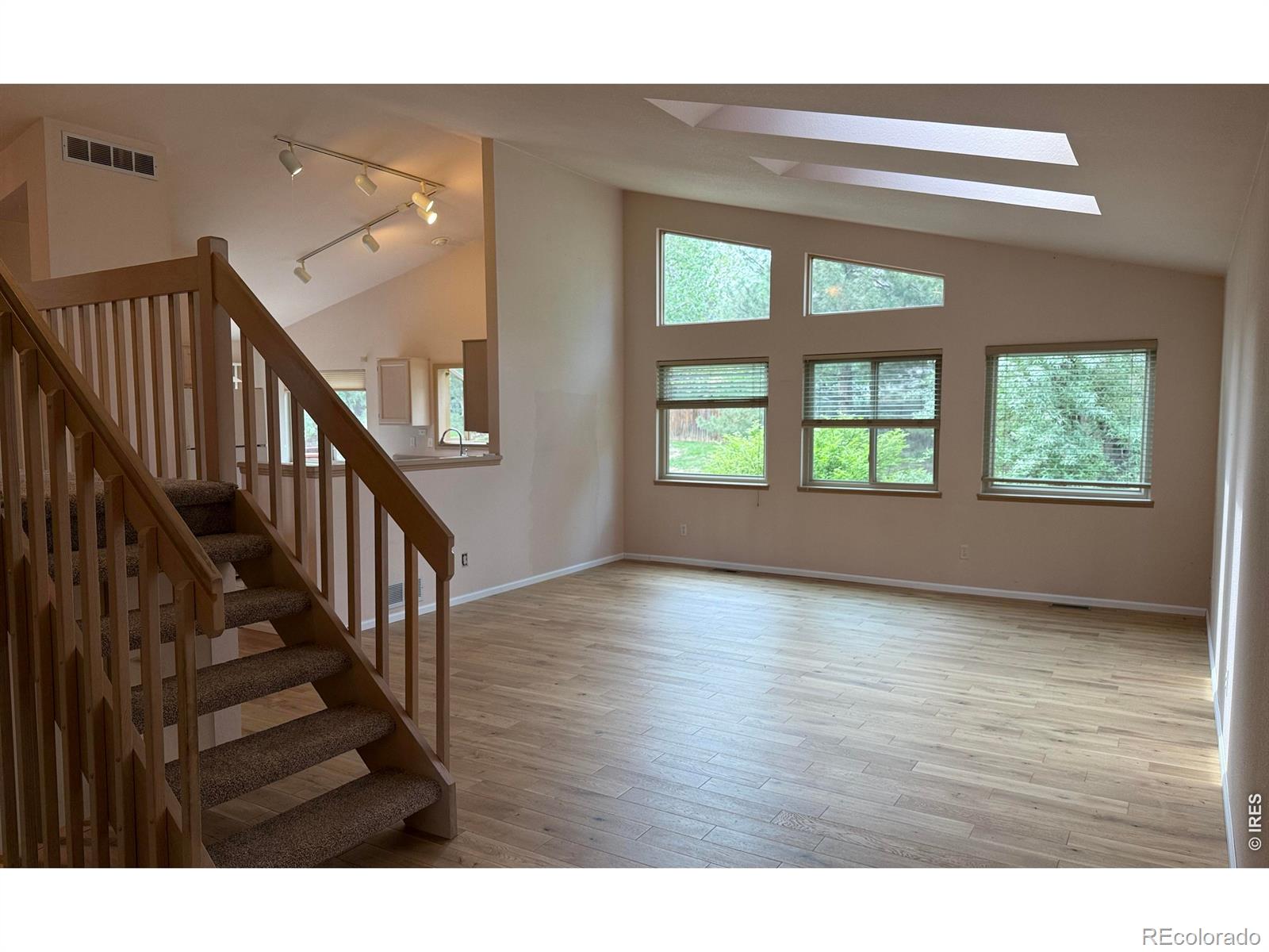 MLS Image #8 for 508  creekside court,golden, Colorado