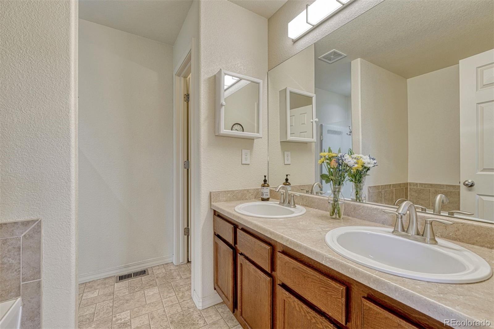 MLS Image #9 for 2404  shady aspen drive,colorado springs, Colorado