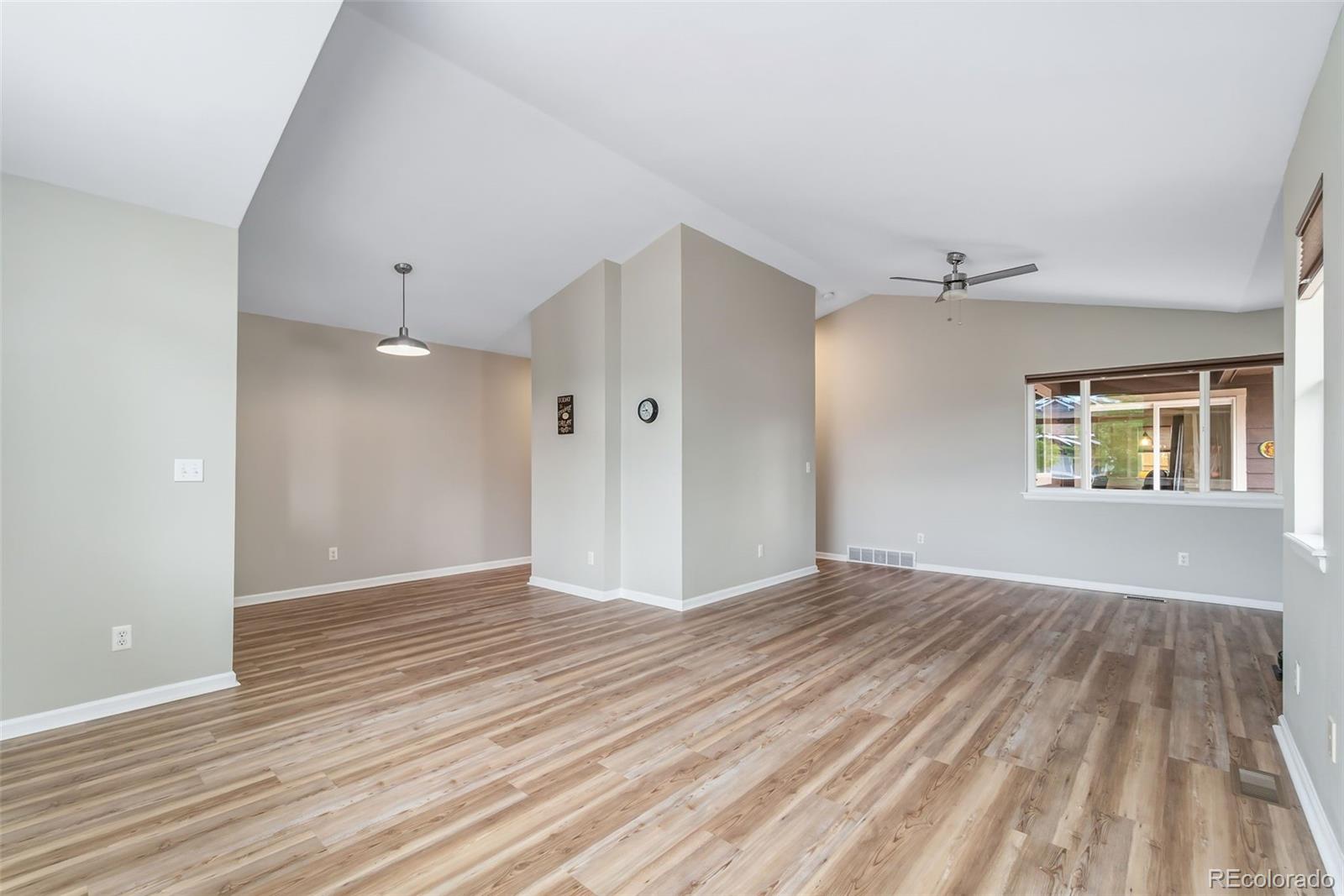 MLS Image #3 for 812  brookside drive,longmont, Colorado