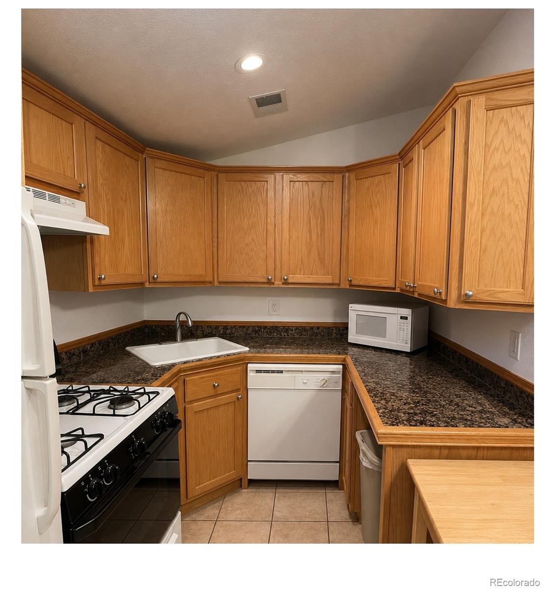 MLS Image #3 for 3049 w 18th avenue,denver, Colorado