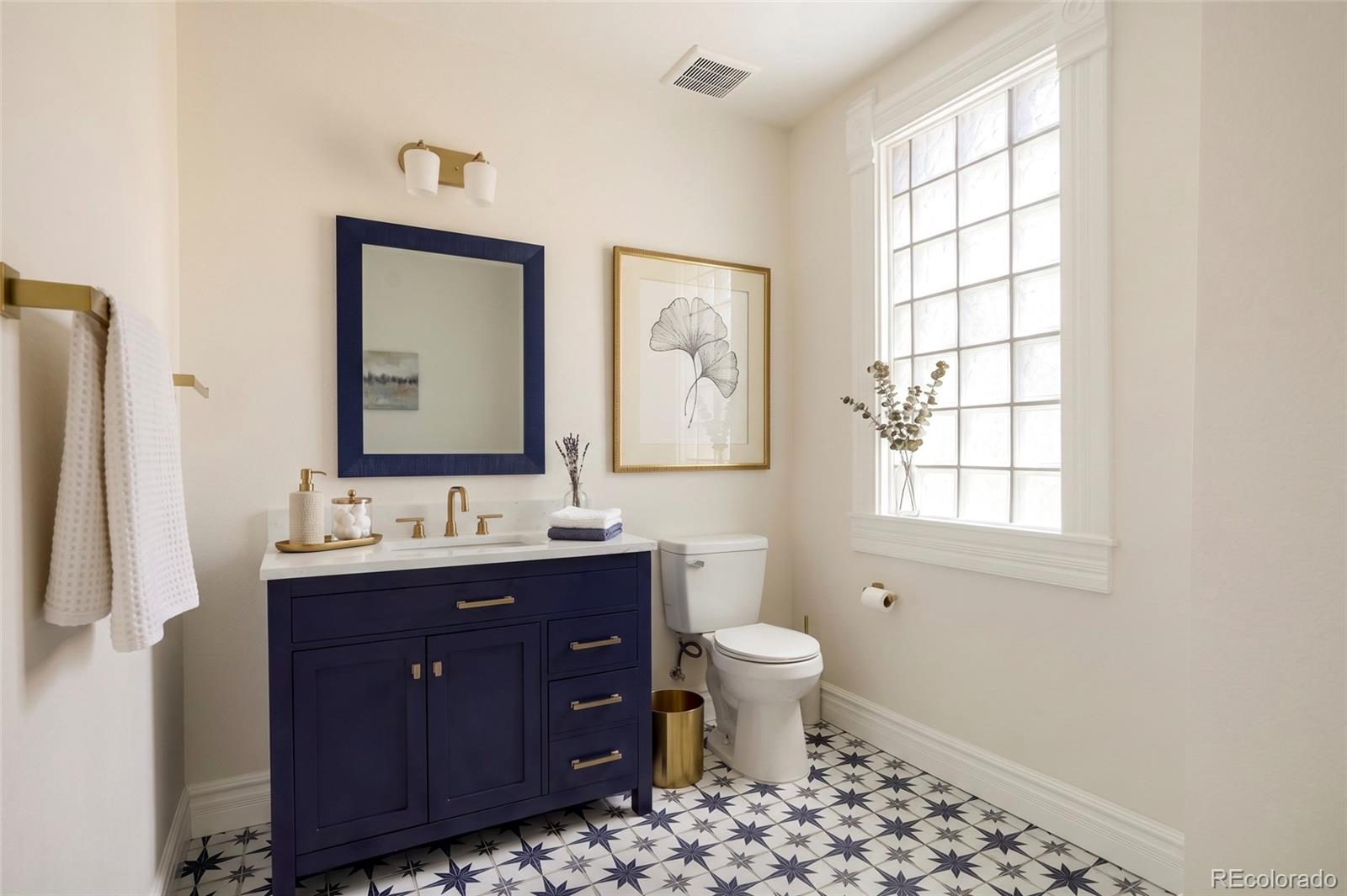 MLS Image #16 for 228 w 1st avenue,denver, Colorado