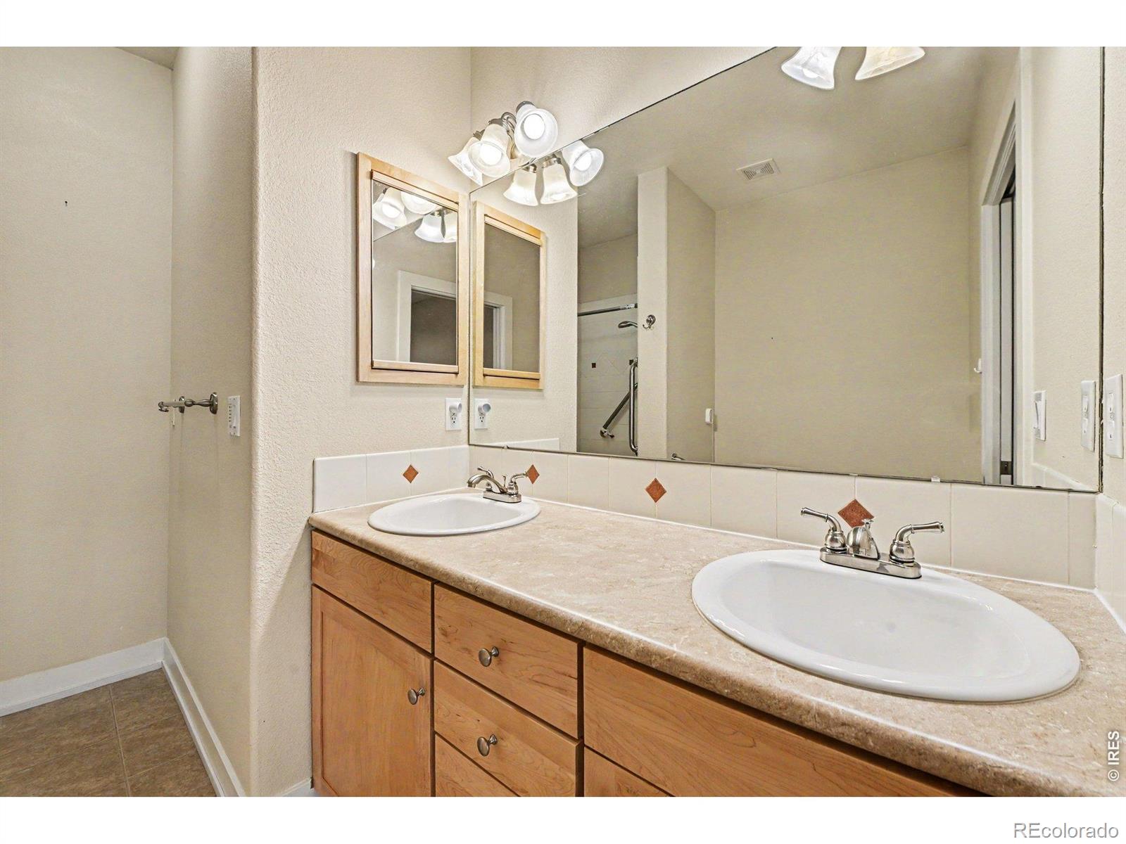 MLS Image #21 for 4751  pleasant oak drive,fort collins, Colorado