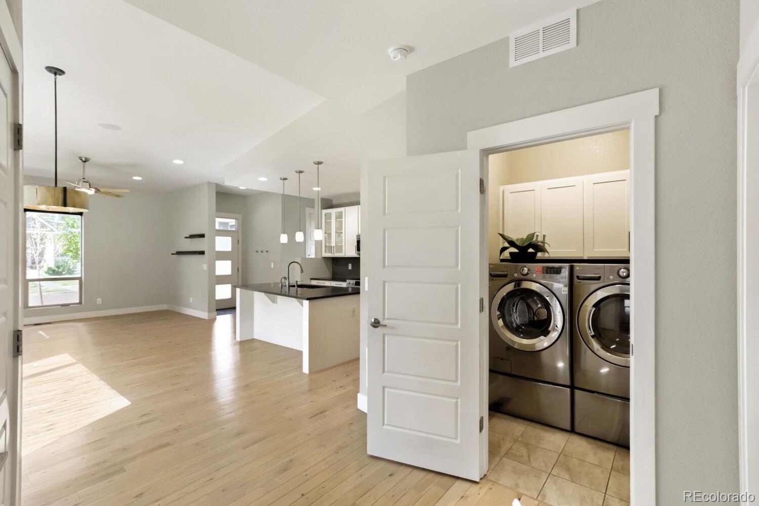 MLS Image #10 for 5434 n verbena street,denver, Colorado
