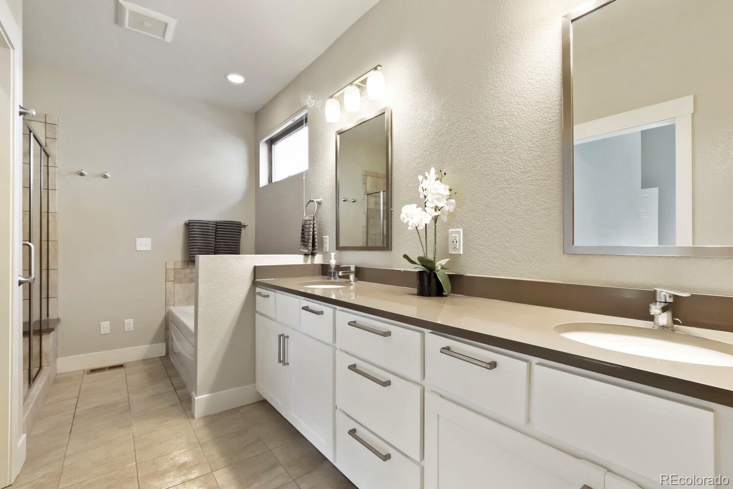 MLS Image #15 for 5434 n verbena street,denver, Colorado