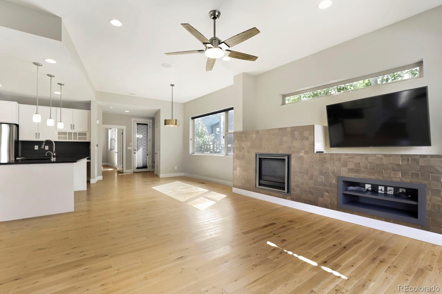 MLS Image #7 for 5434 n verbena street,denver, Colorado