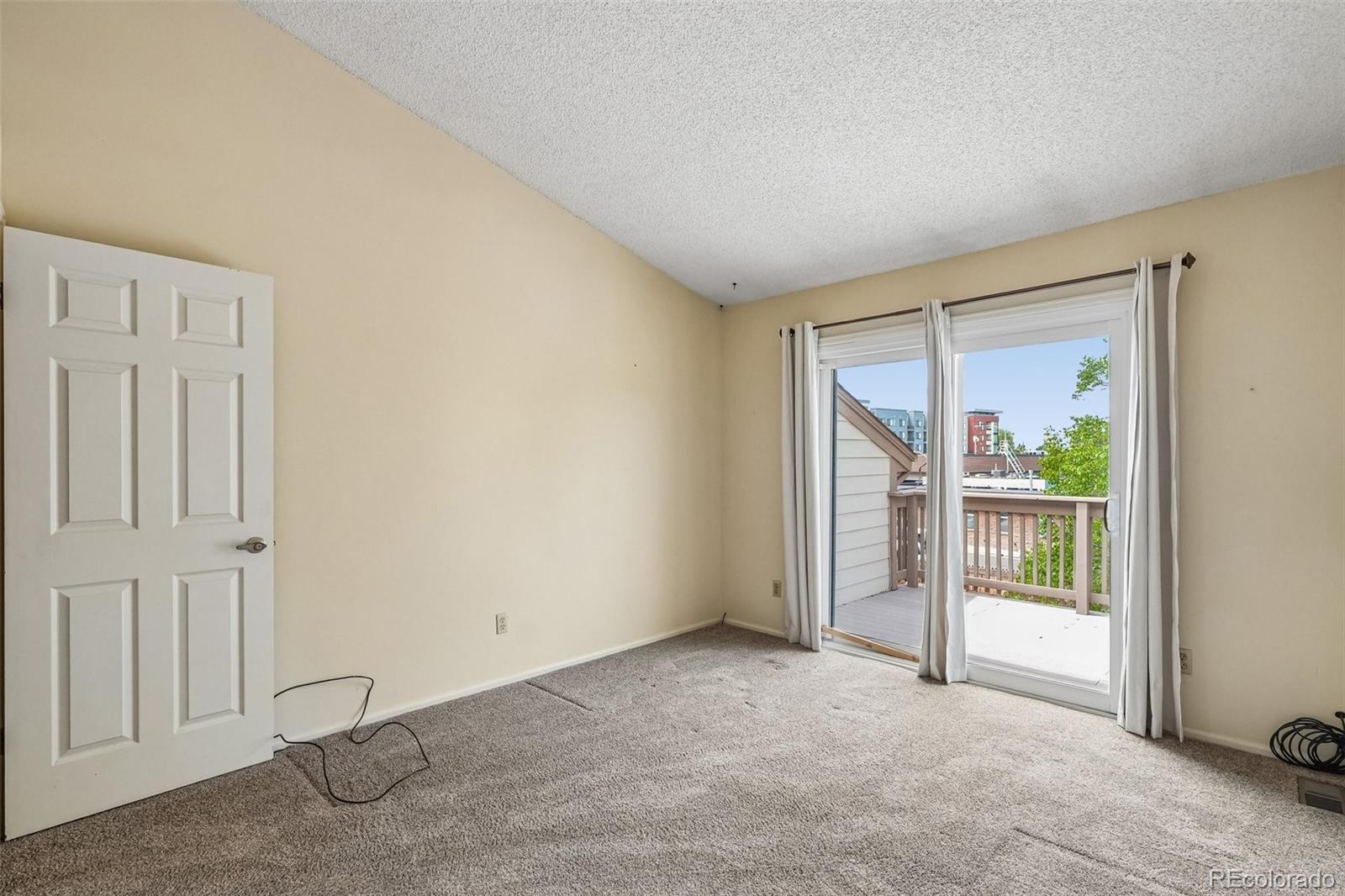 MLS Image #12 for 14224 e baltic circle ,aurora, Colorado