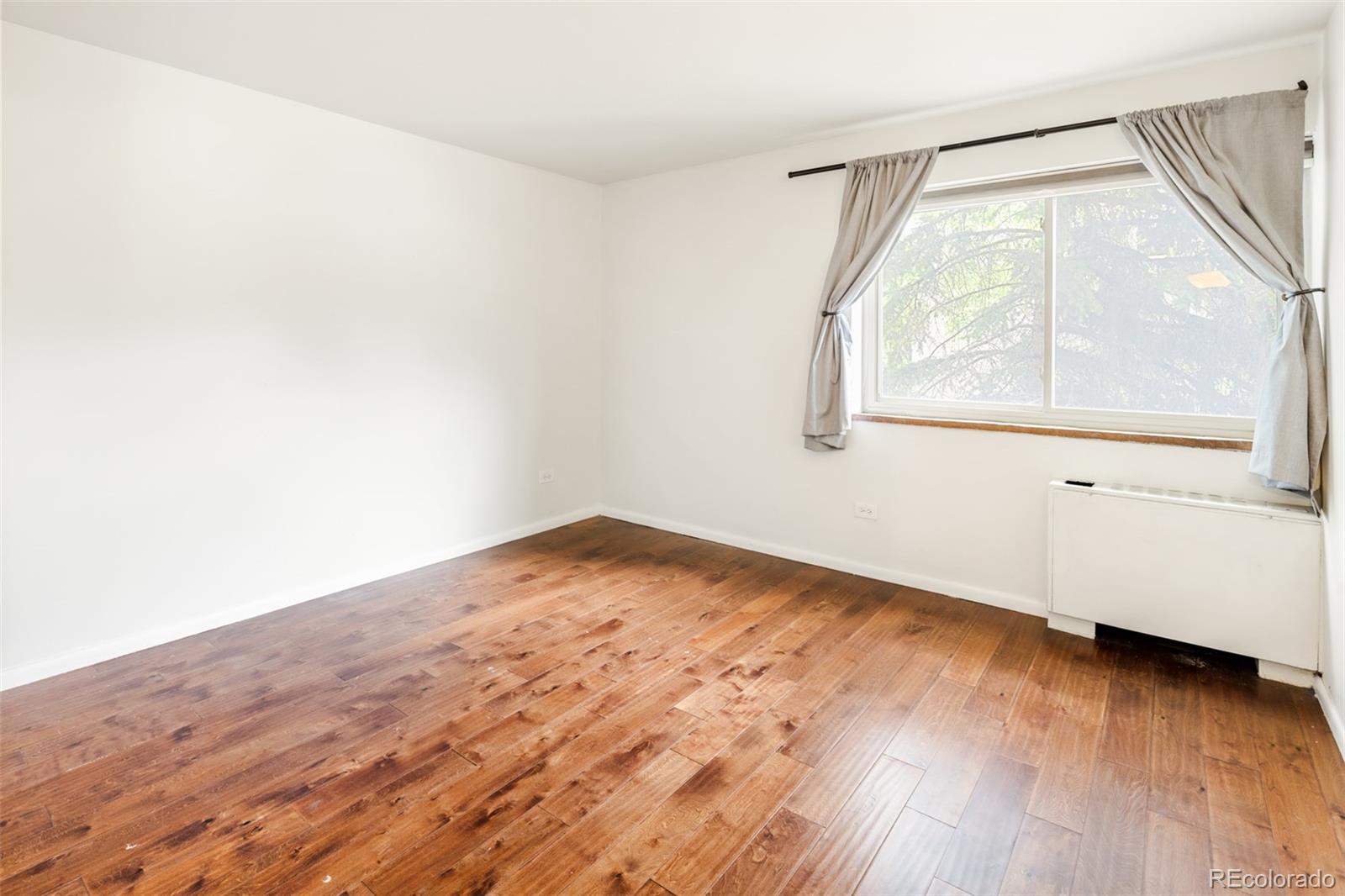 MLS Image #16 for 1260  york street,denver, Colorado