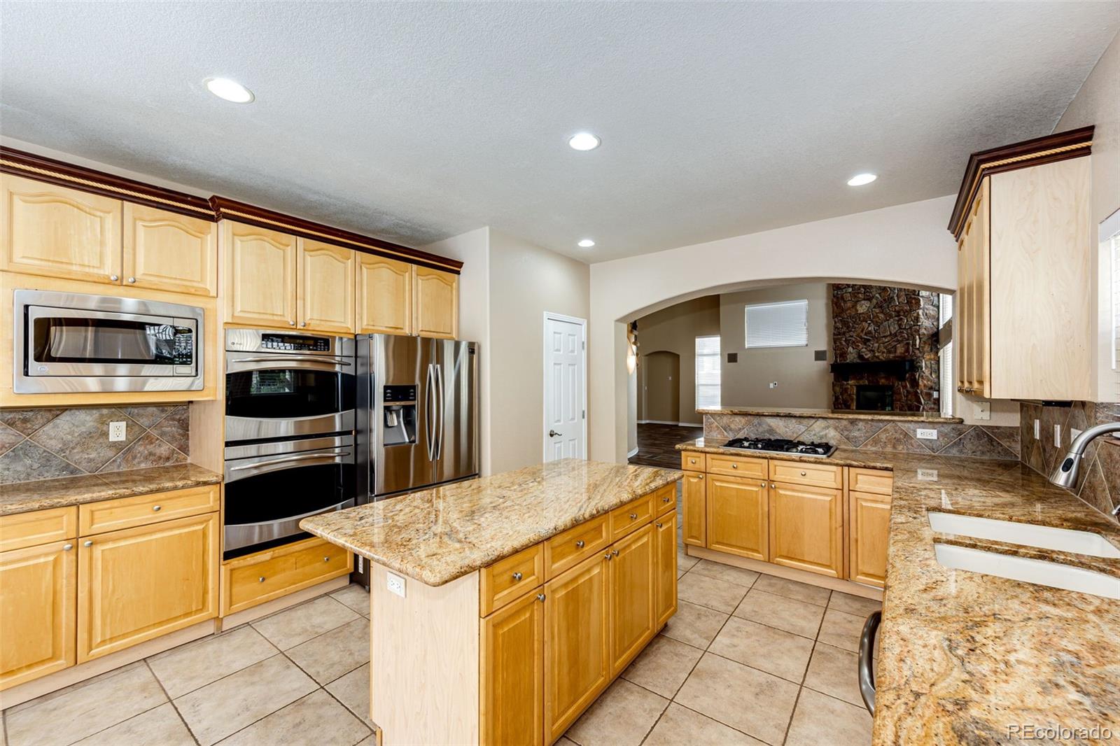 MLS Image #11 for 19076 e maplewood avenue,aurora, Colorado