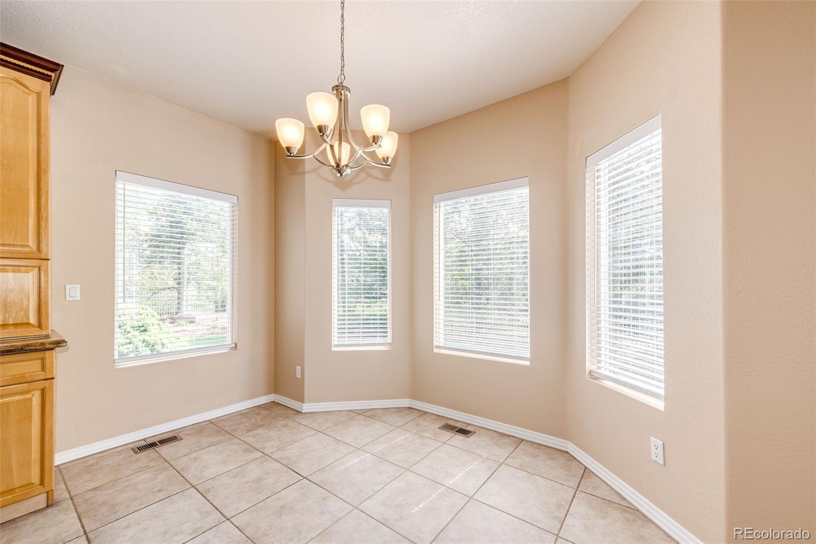 MLS Image #12 for 19076 e maplewood avenue,aurora, Colorado