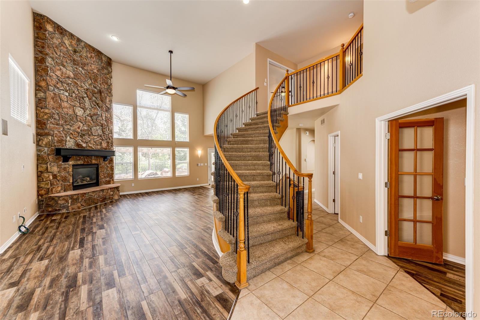 MLS Image #2 for 19076 e maplewood avenue,aurora, Colorado