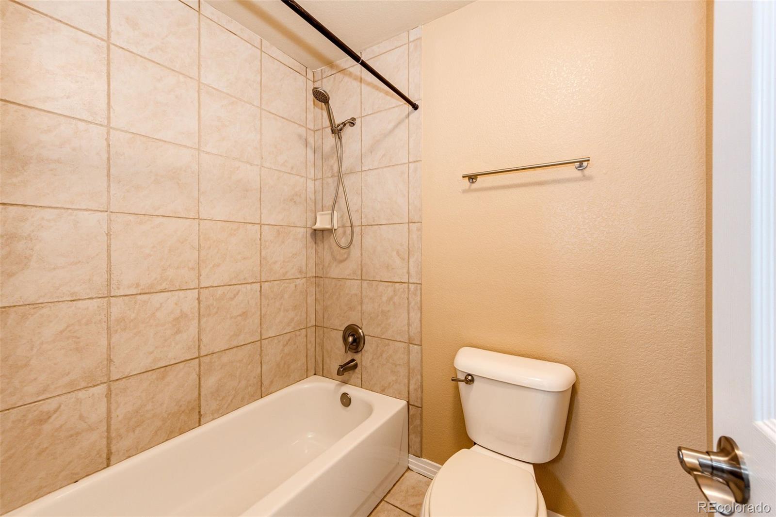 MLS Image #29 for 19076 e maplewood avenue,aurora, Colorado