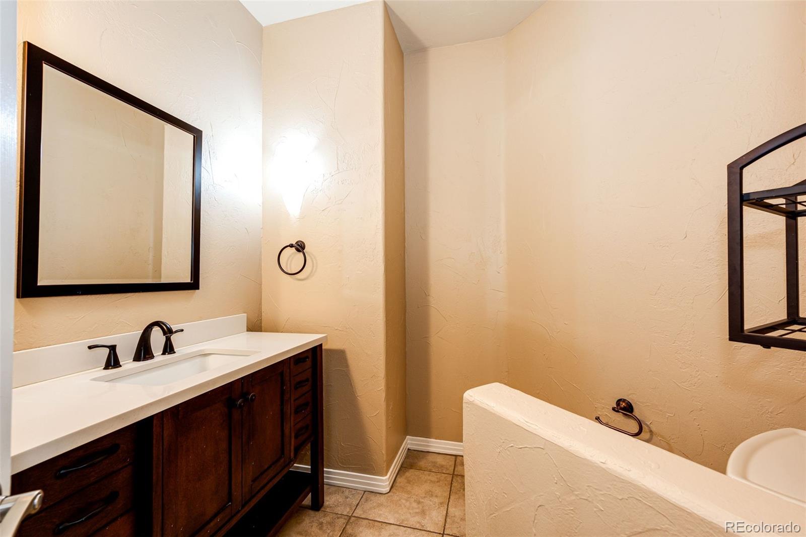 MLS Image #4 for 19076 e maplewood avenue,aurora, Colorado