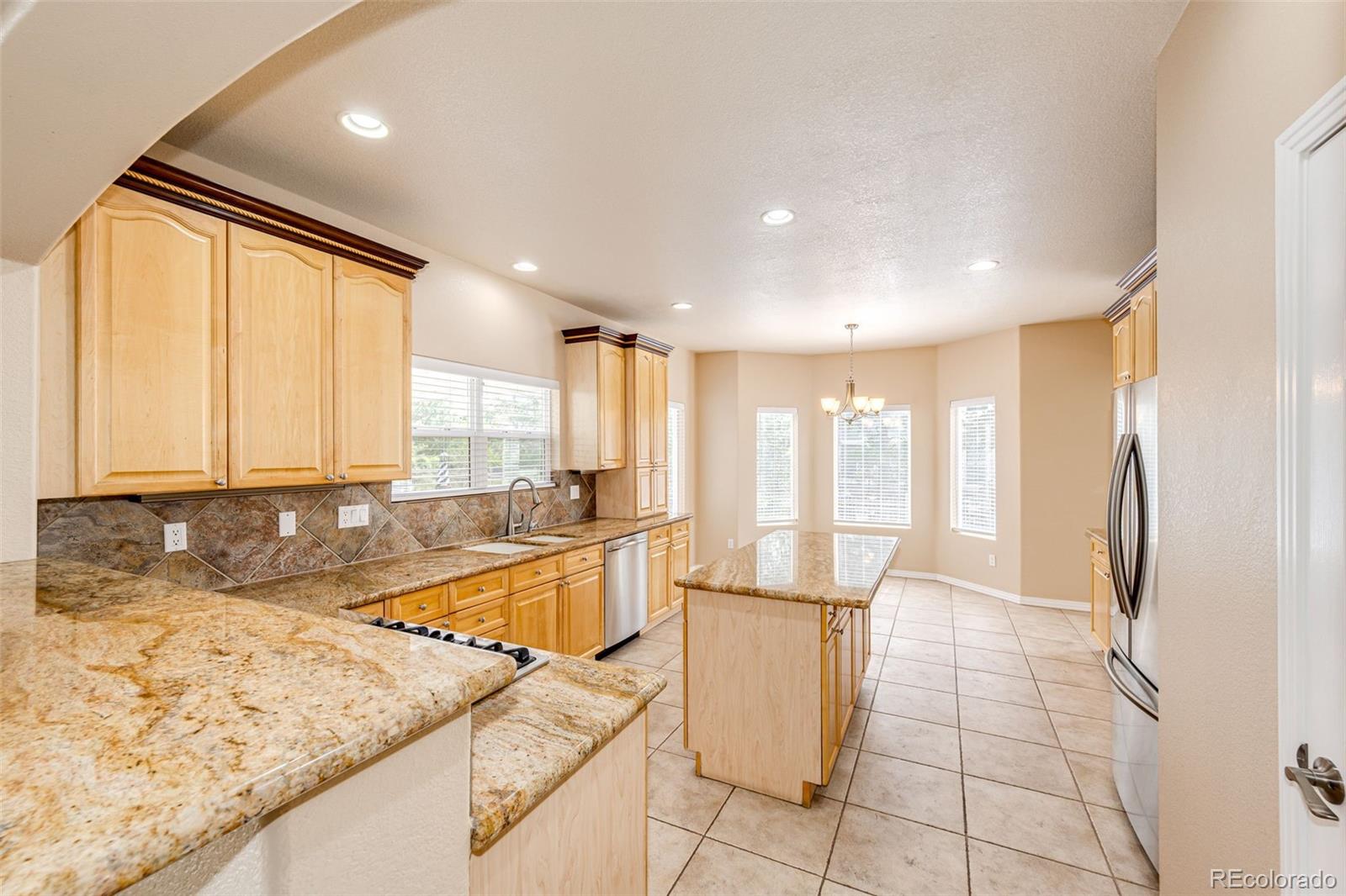 MLS Image #9 for 19076 e maplewood avenue,aurora, Colorado